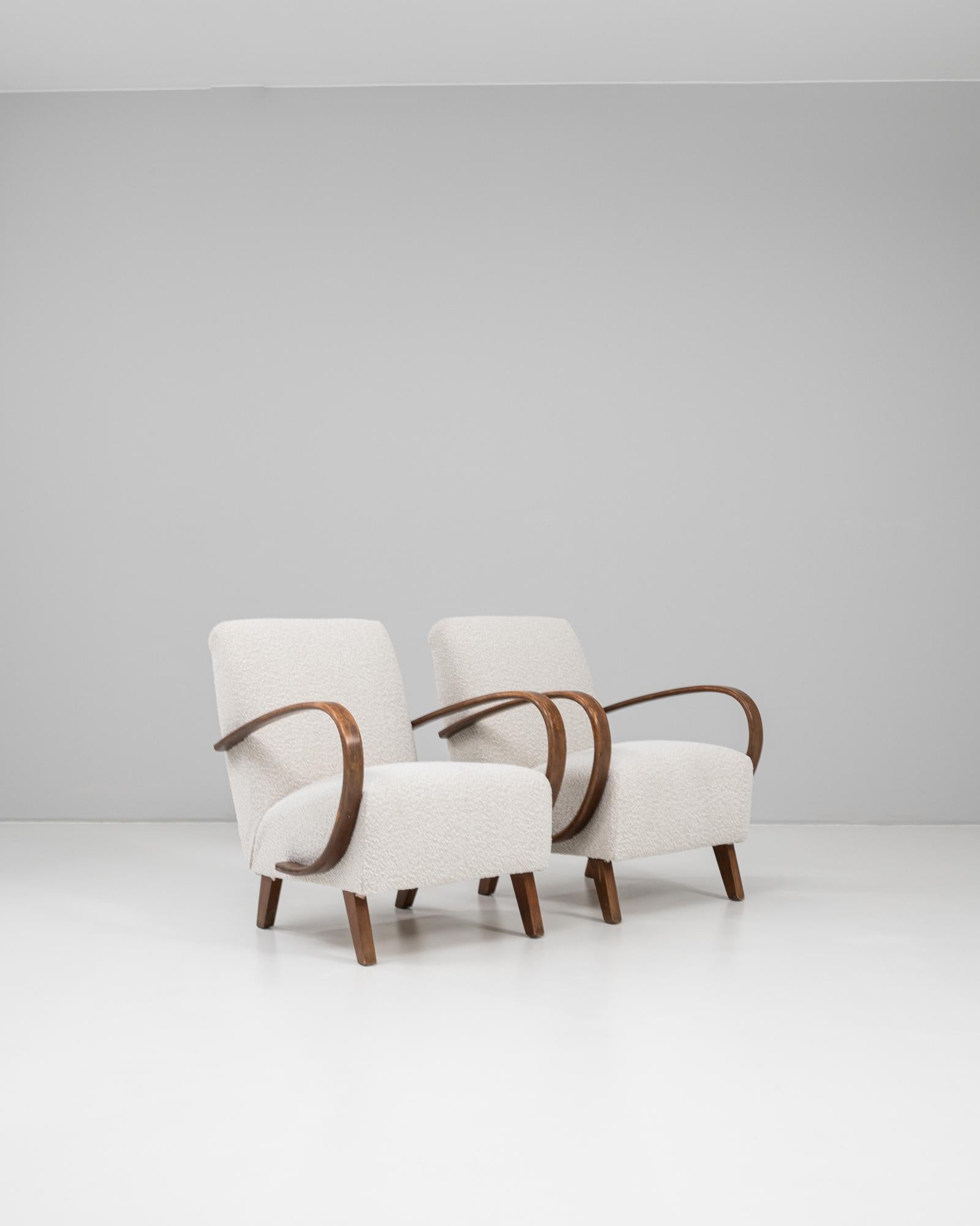 1950s Czech Pair of MCM Upholstered Armchairs by J. Halabala For Sale 4