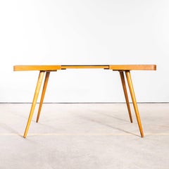 Tavolino ceco del 1950 di Jiri Jiroutek - Nero Opaxit G