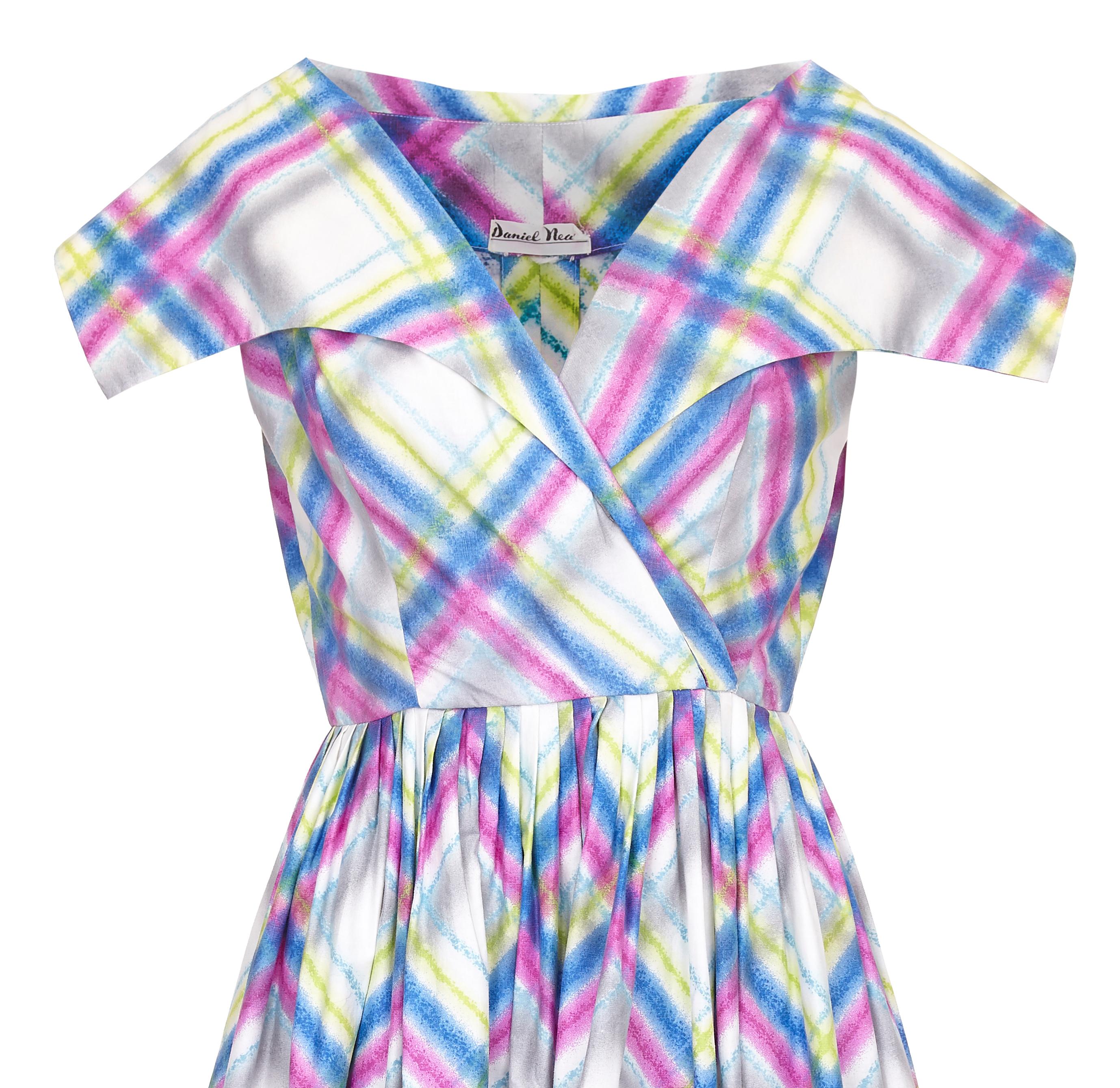 Vestido de algodón con estampado de cuadros Daniel Neal de los años 50 Púrpura en venta