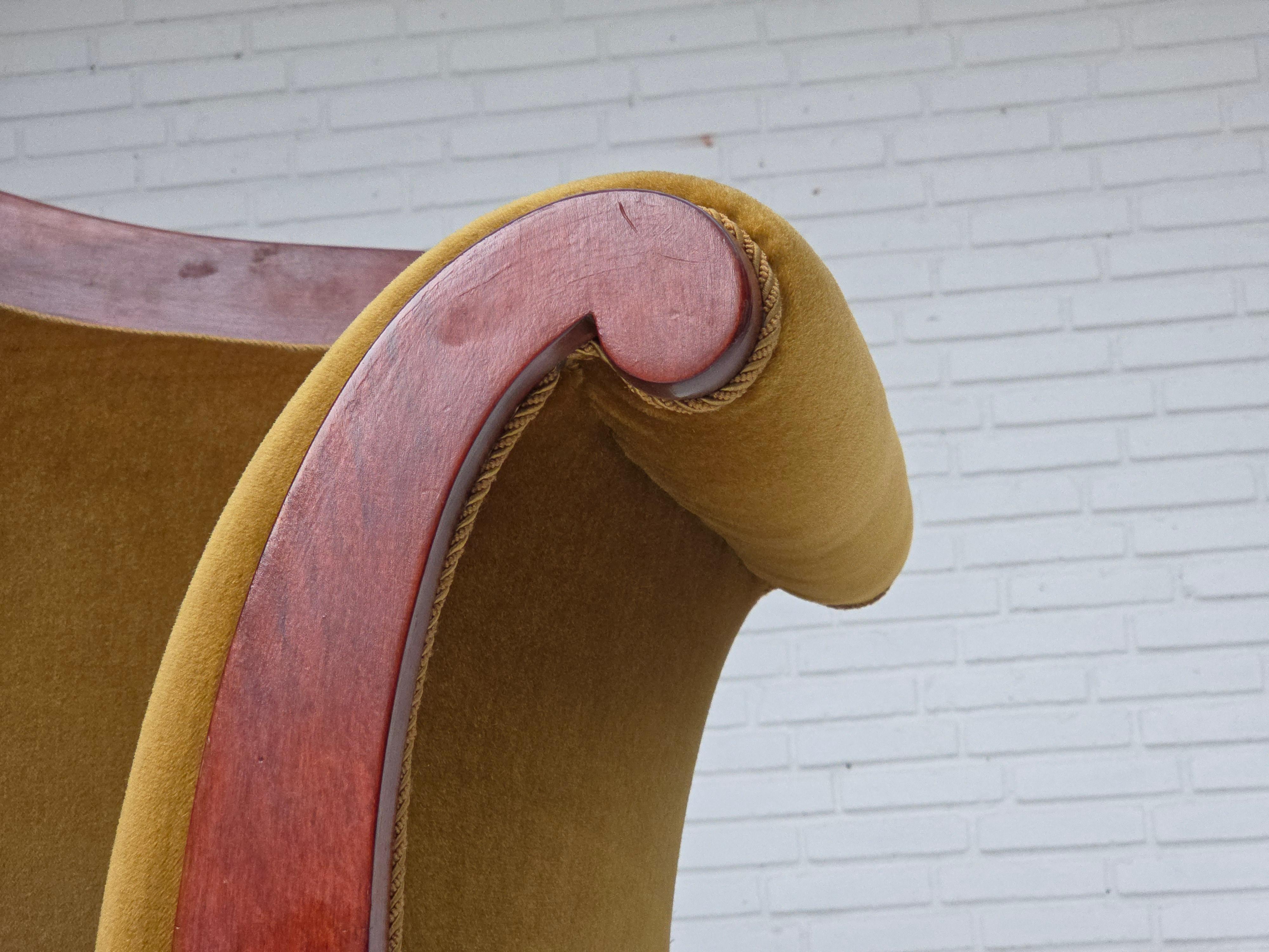 Années 1950, canapé danois 2 places de style Biedermeier, meuble en velours. en vente 5