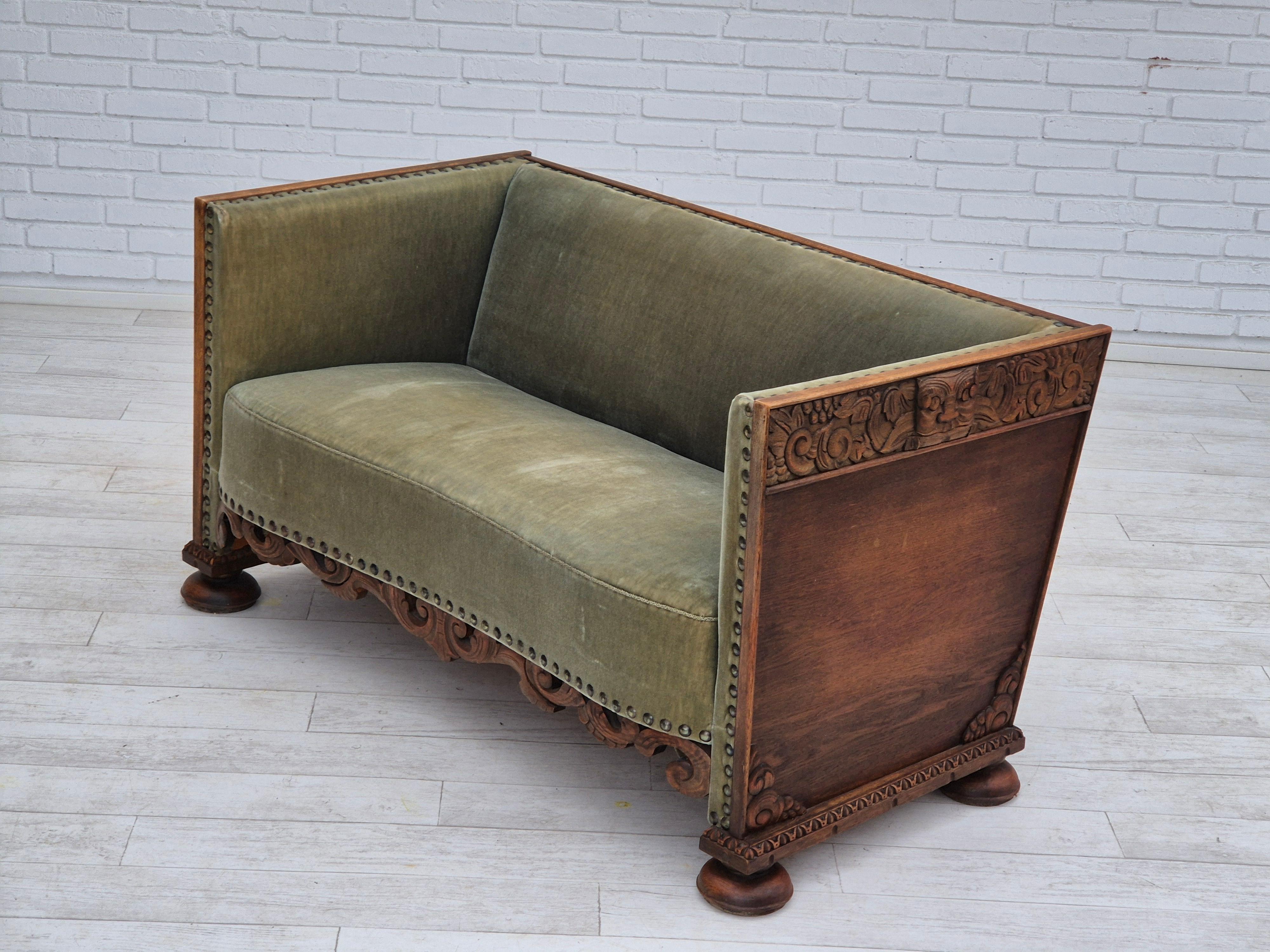 1950s, Danish 2 seater sofa, original condition, furniture velour, oak wood. For Sale 2