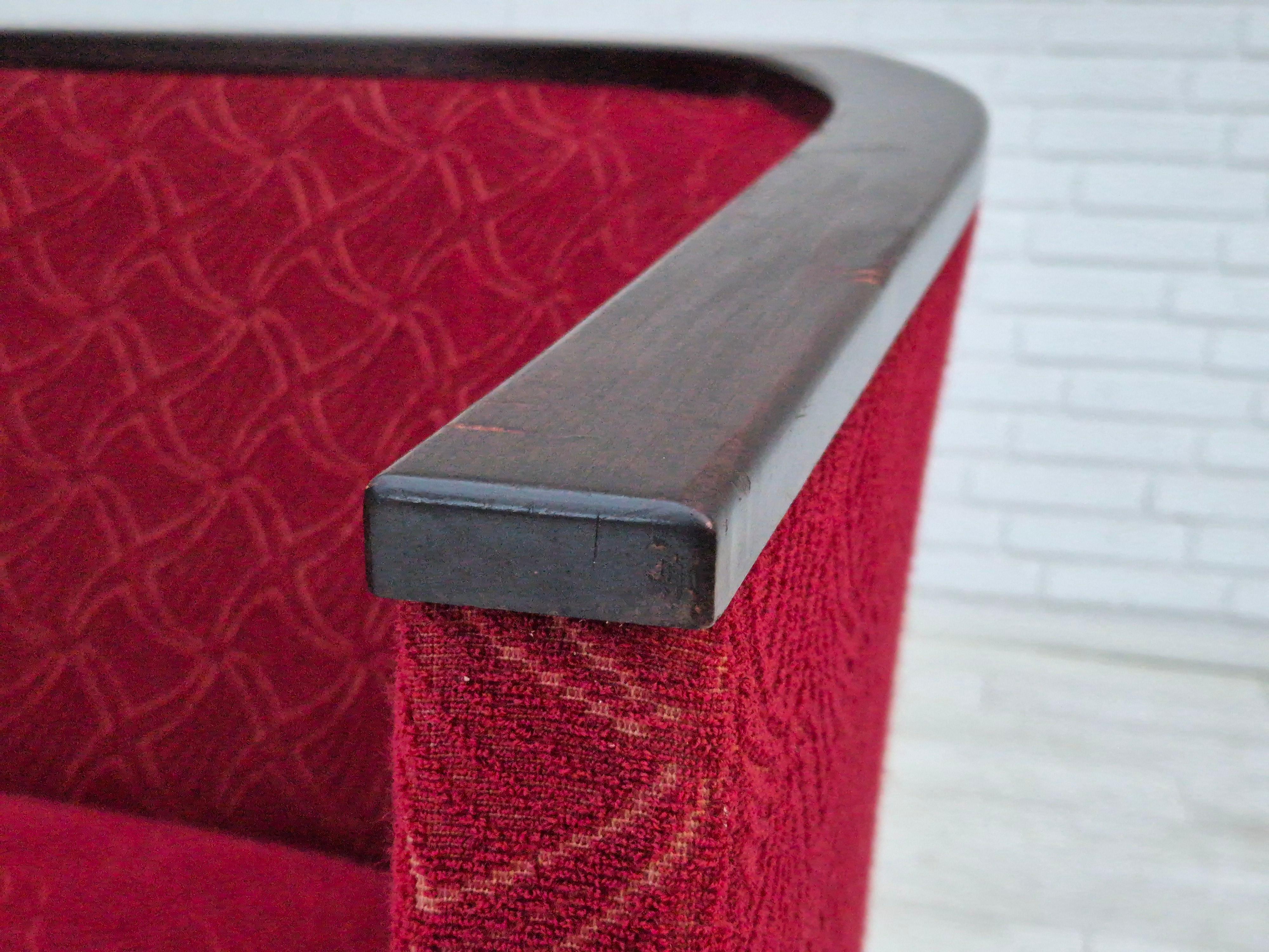 1950er Jahre, Dänisches 2-Sitzer-Sofa, originaler sehr guter Zustand, Eschenholz. im Angebot 12