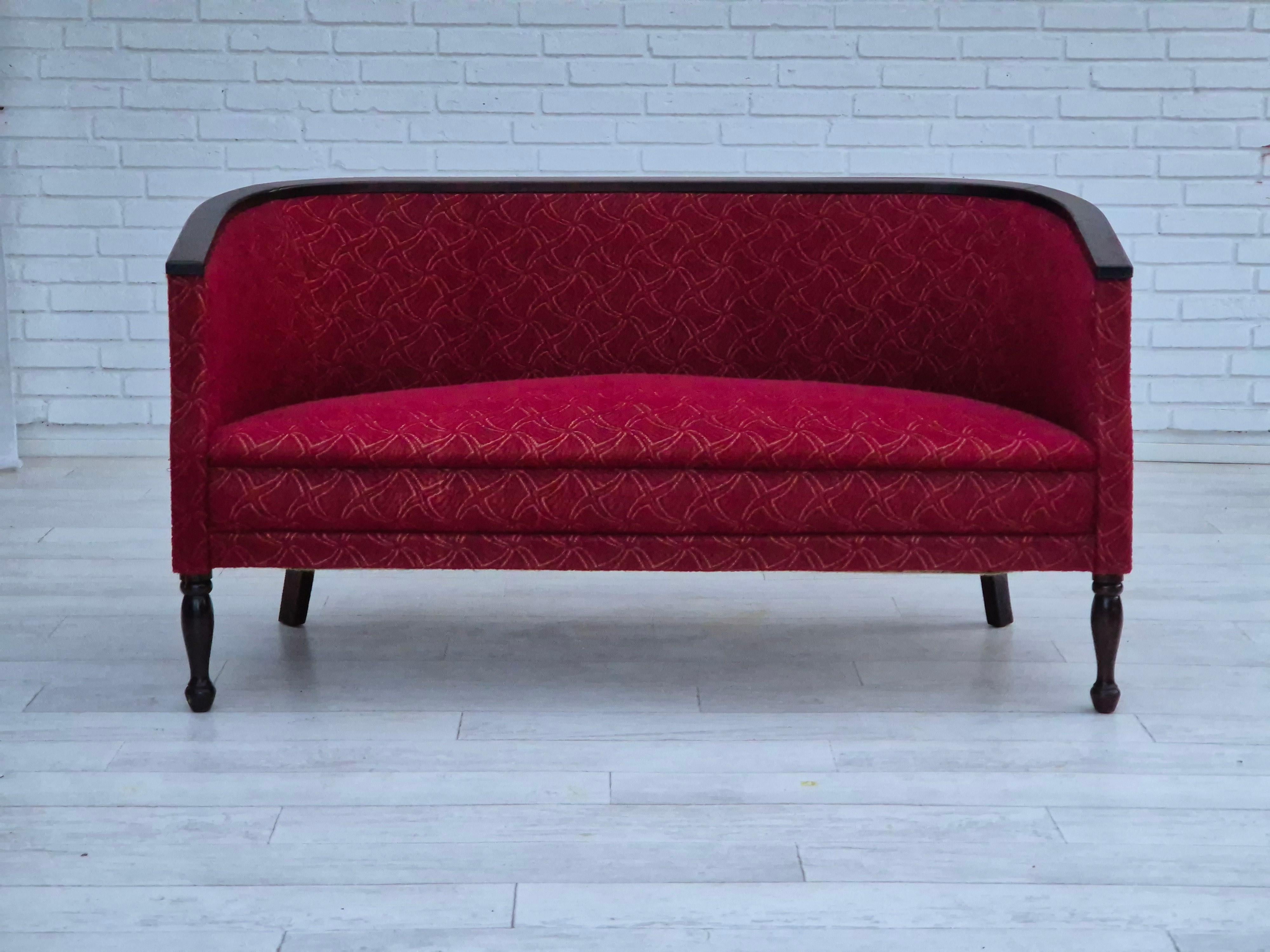 Scandinavian Modern 1950s, Danish 2 seater sofa, original very good condition, ash wood. For Sale