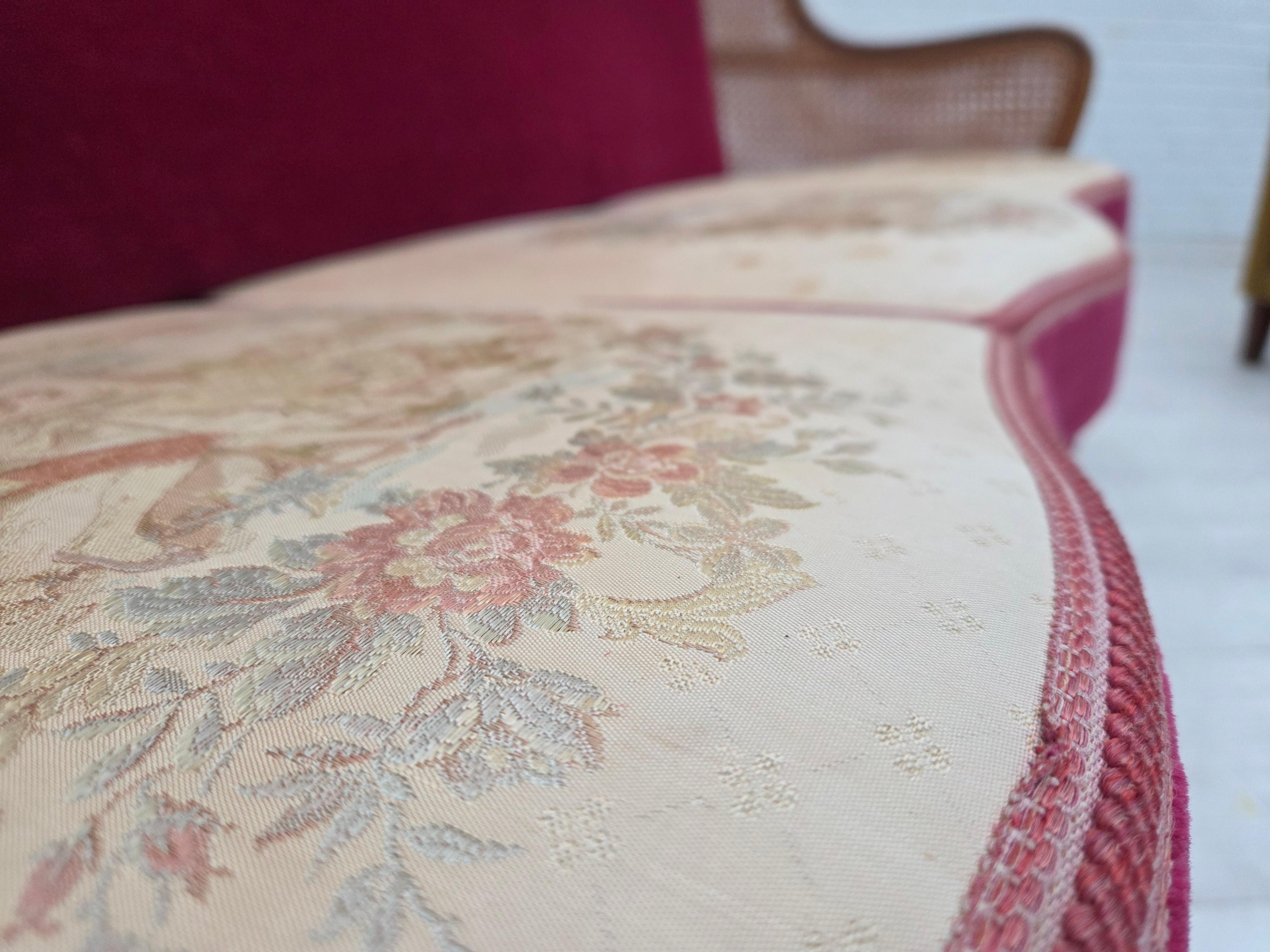 Años 50, sofá danés de 3 plazas, muebles de terciopelo, madera de fresno, muebles de malla. en venta 12