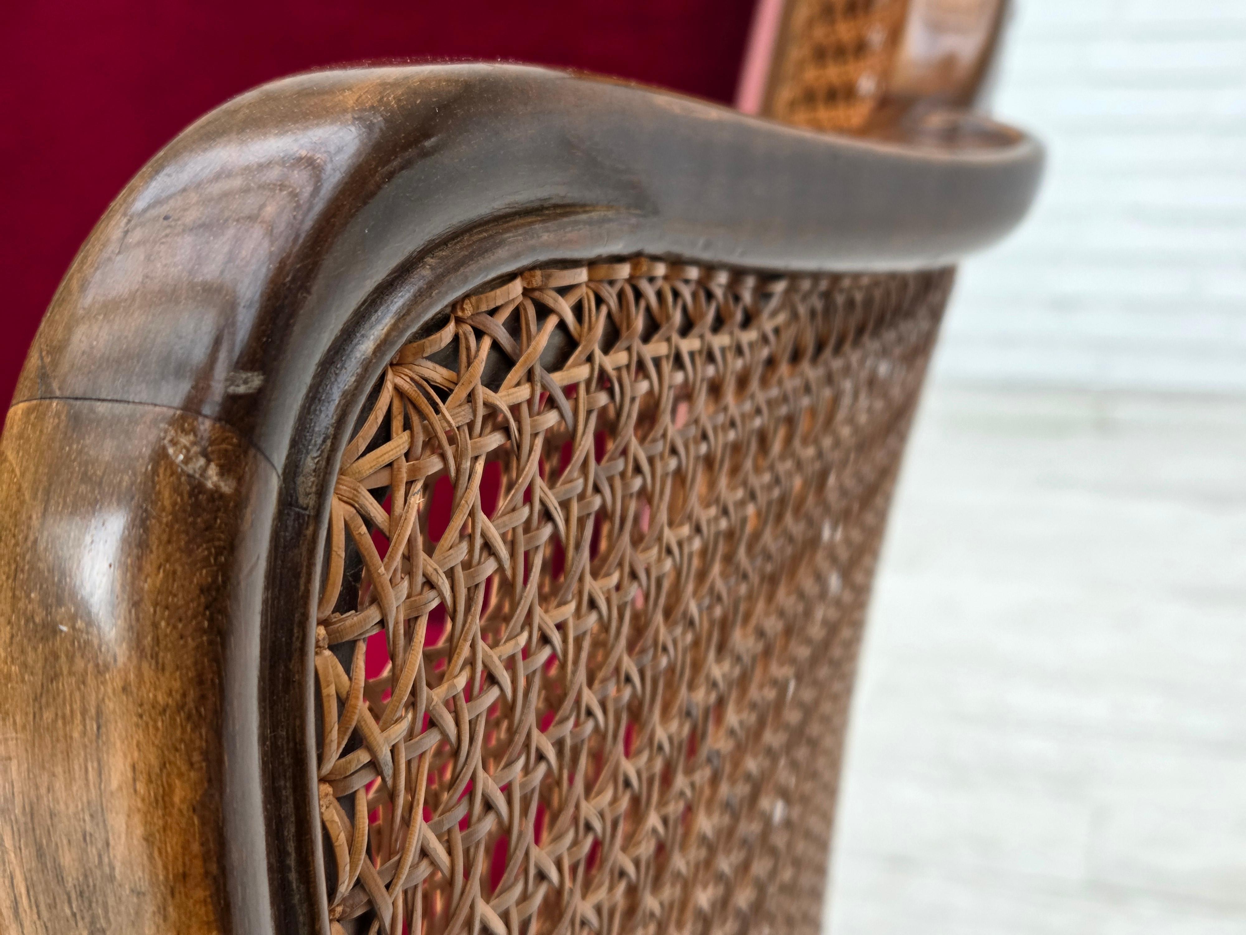 Años 50, sofá danés de 3 plazas, muebles de terciopelo, madera de fresno, muebles de malla. en Bueno estado para la venta en Tarm, 82