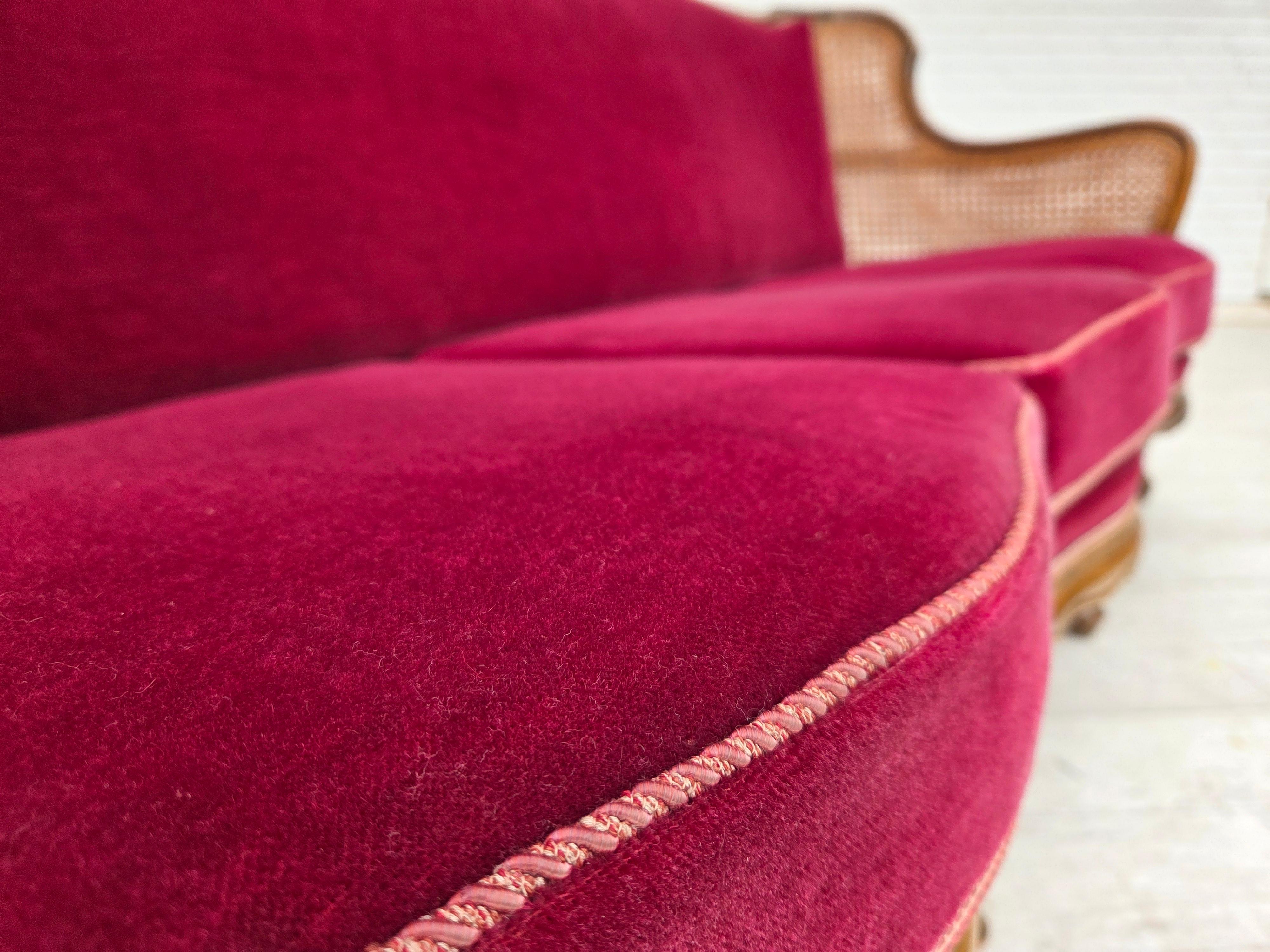 Años 50, sofá danés de 3 plazas, muebles de terciopelo, madera de fresno, muebles de malla. Terciopelo en venta