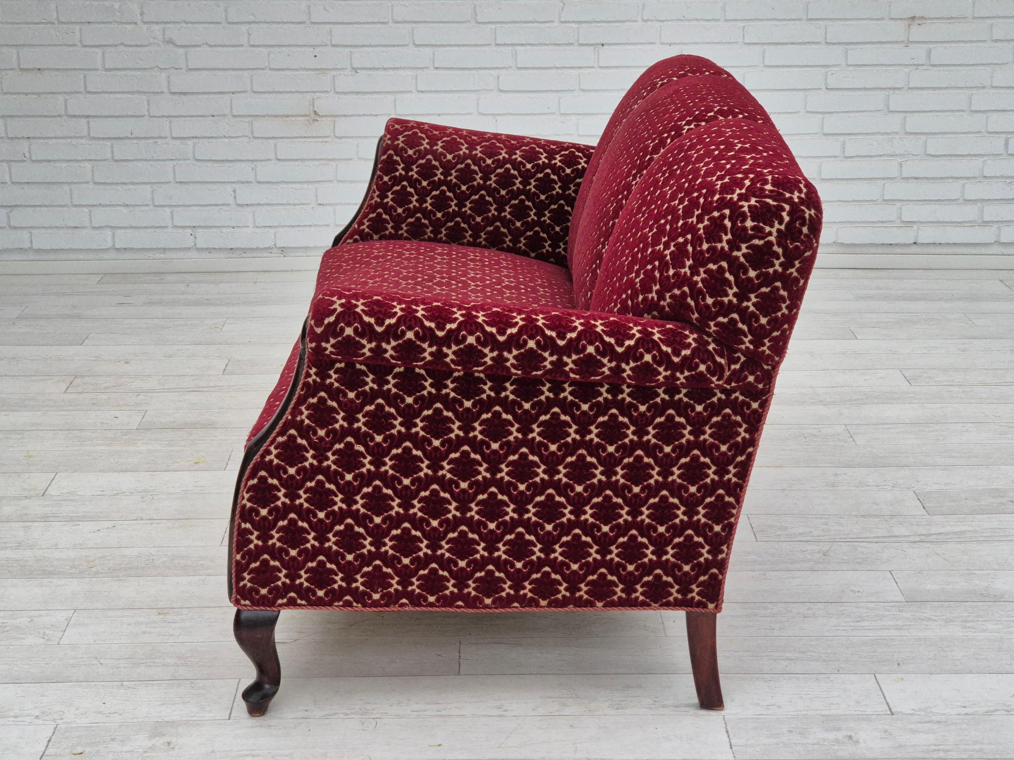 Années 50, canapé danois 3 places, état d'origine, meuble velours, bois de hêtre. en vente 2