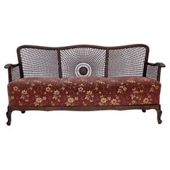 1950er Jahre, dänisches 3-Sitzer-Sofa, lachsrosa Velours, Möbelnetz, Buchenholz.