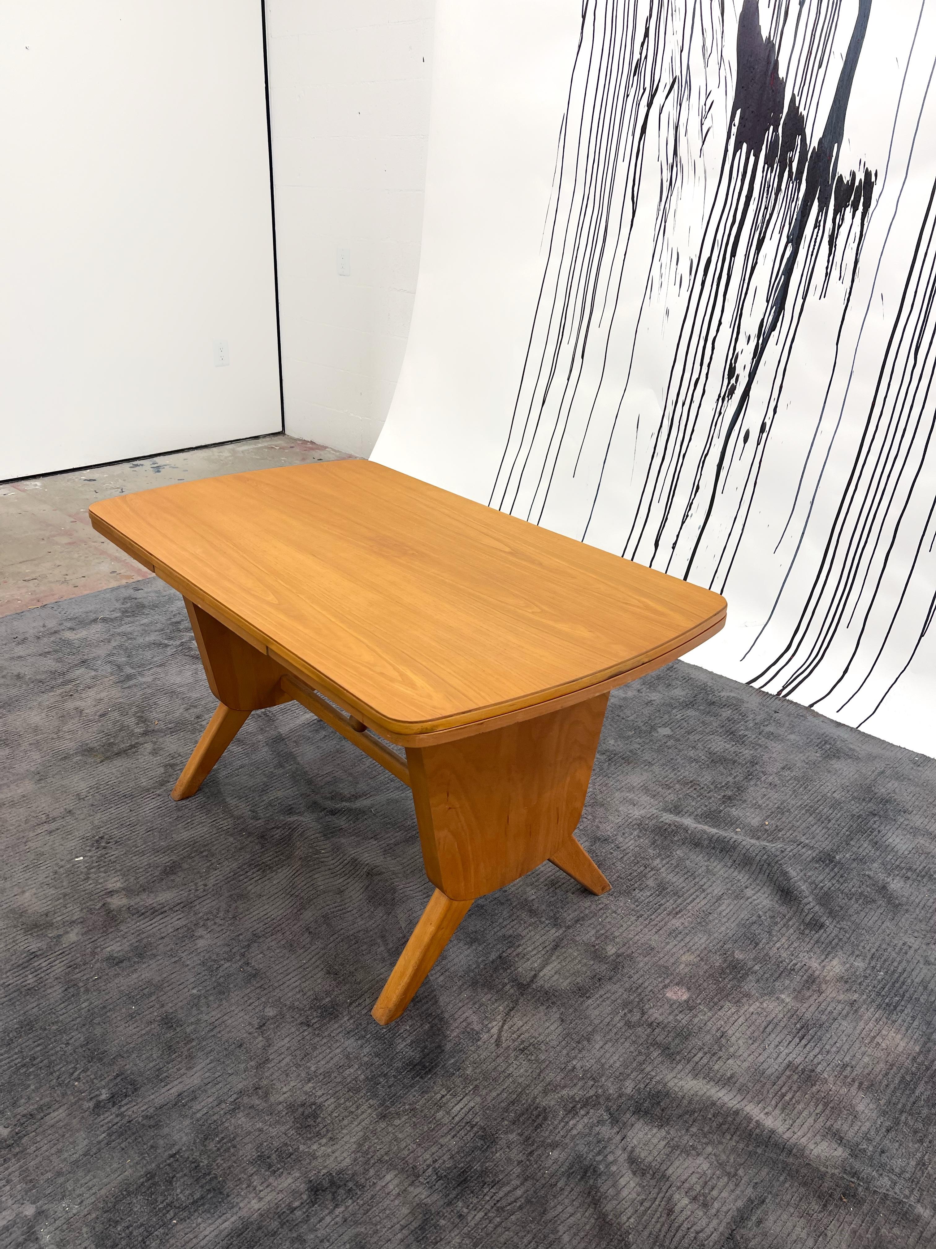 Bureau ou table ajustable long et étroit danois des années 1950 par Max Bohme Fabrikant en vente 1