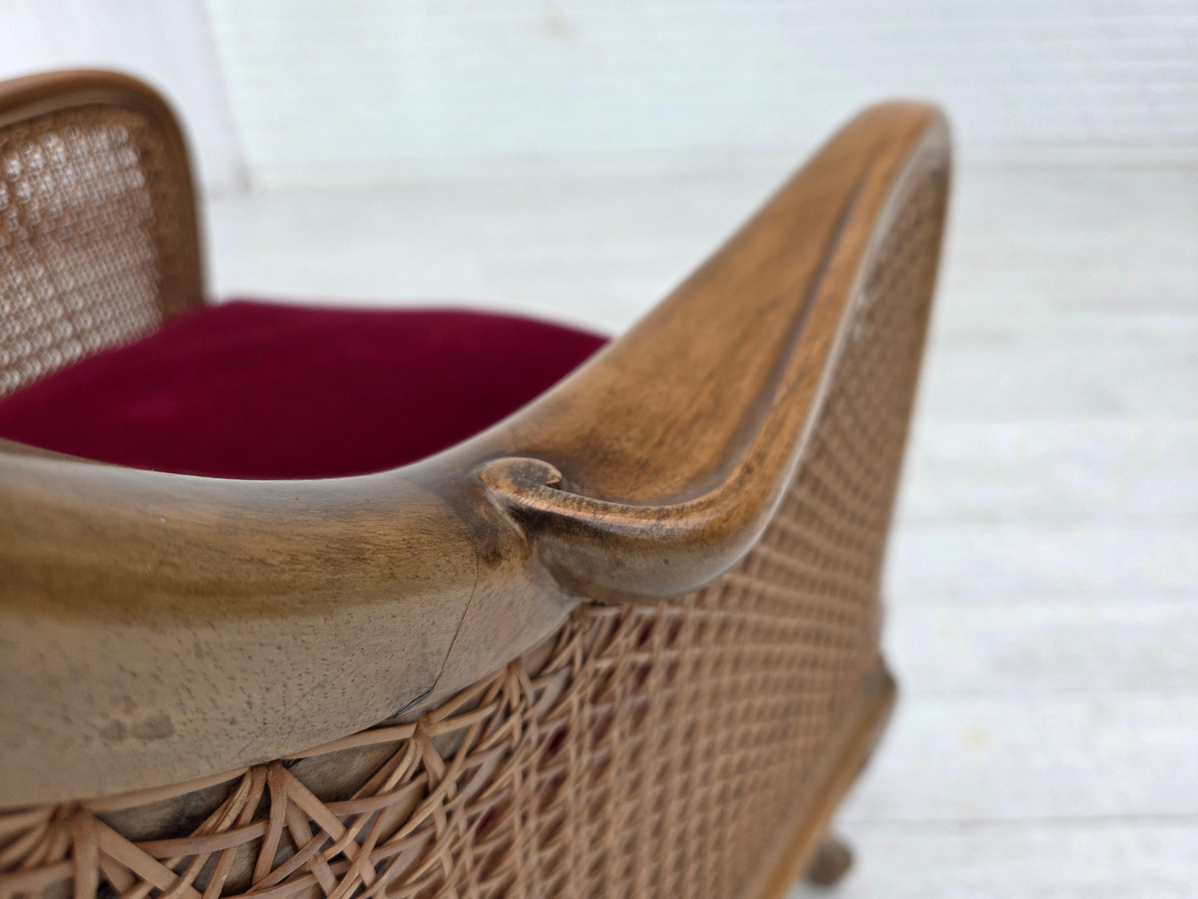 1950er Jahre, dänischer Sessel, Möbelvelours, Eschenholz, Möbelgeflecht. im Angebot 9