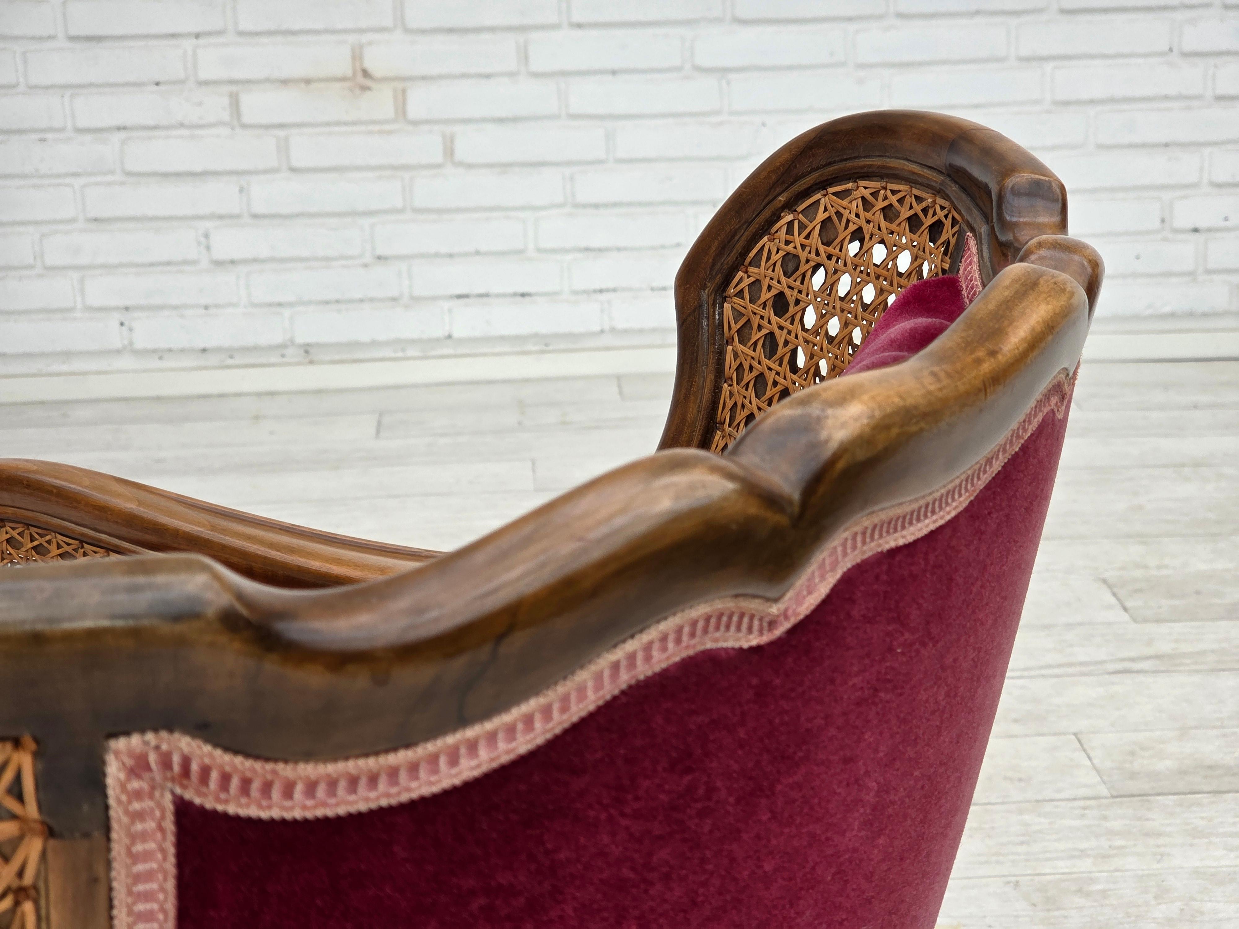 1950er Jahre, dänischer Sessel, Möbelvelours, Eschenholz, Möbelgeflecht. im Angebot 11