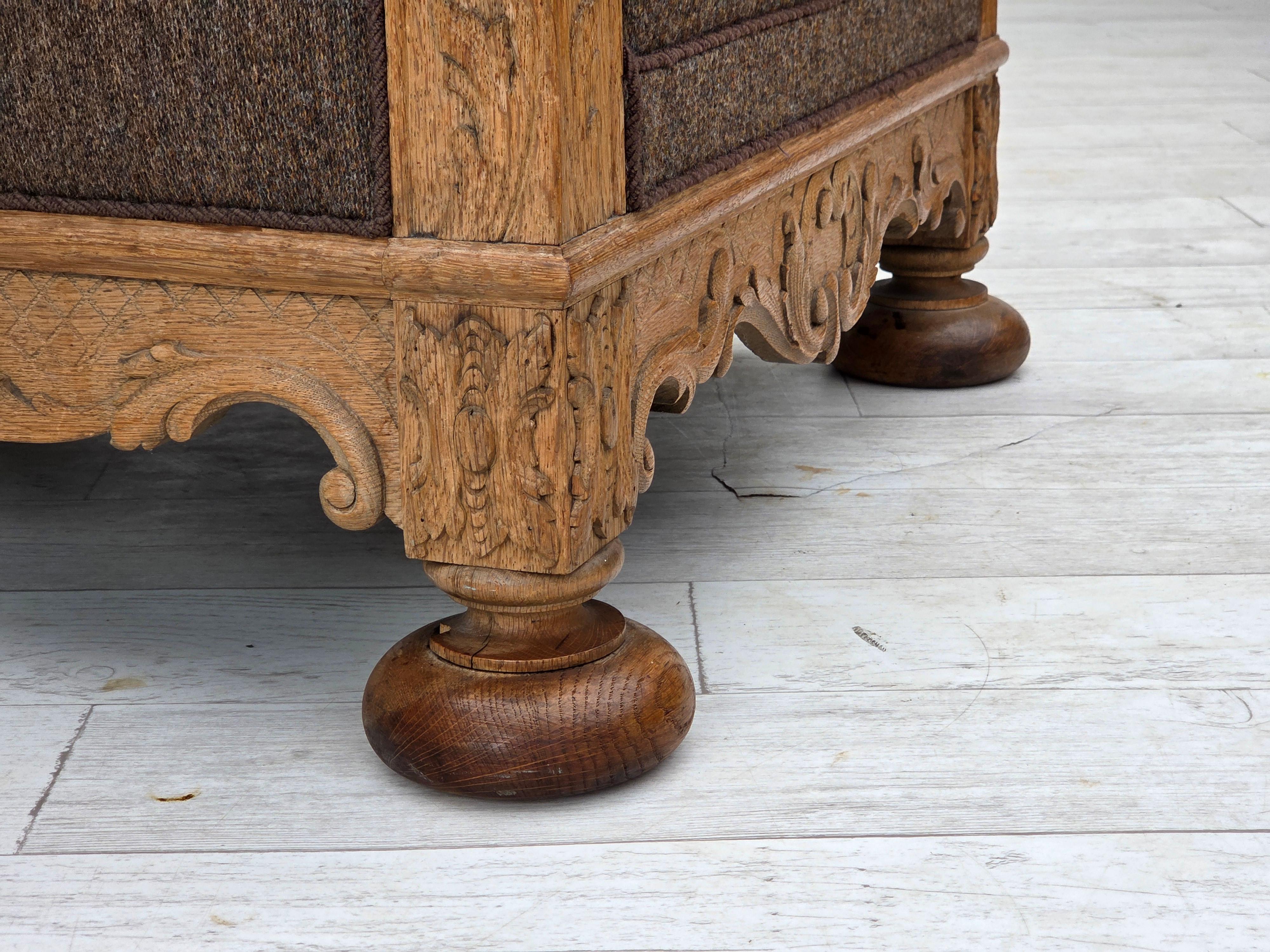 Años 50, sillón danés, mueble de lana, madera maciza de roble tallada. Escandinavo moderno en venta