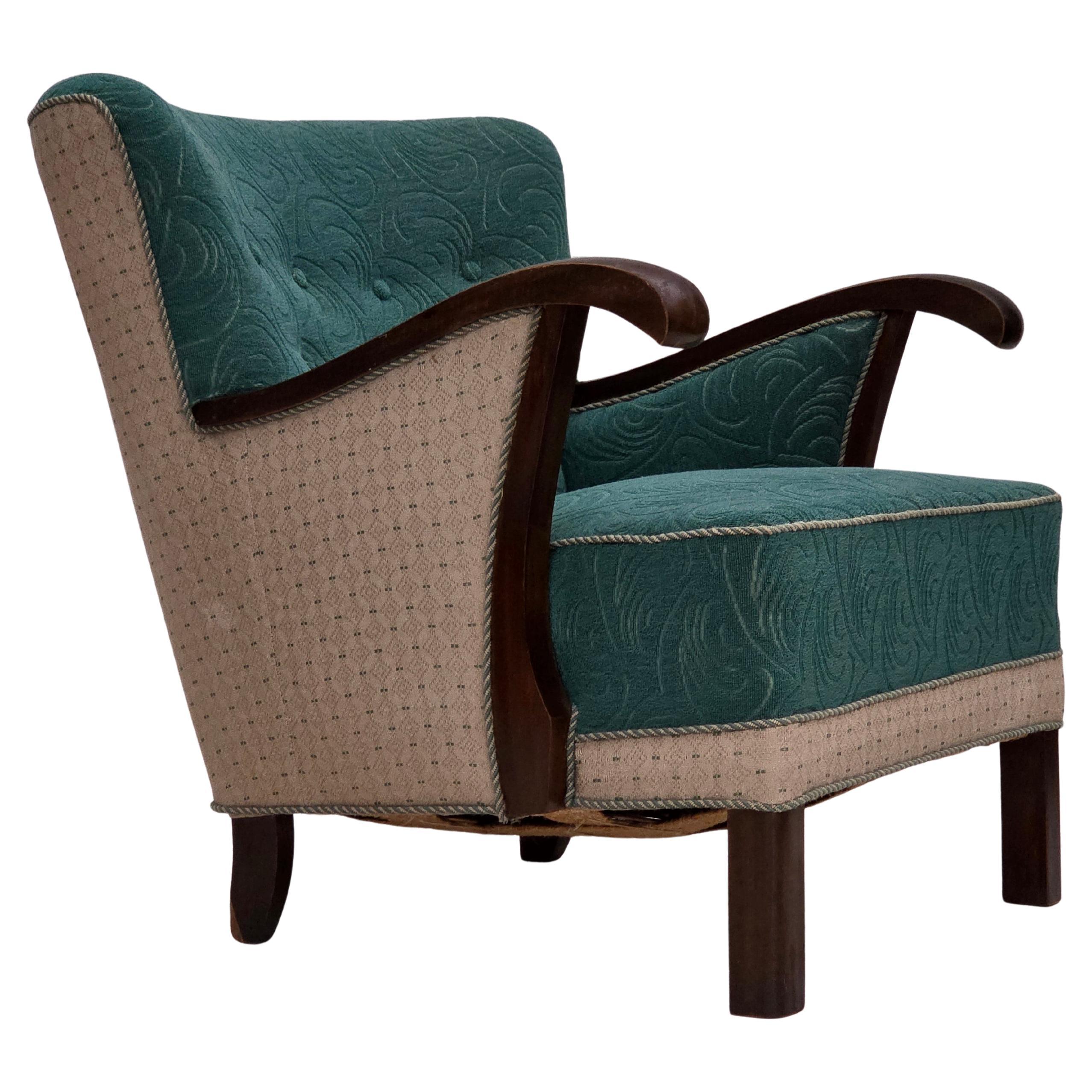 1950s, fauteuil danois, laine d
ameublement vert/beige d
origine, bois de hêtre.