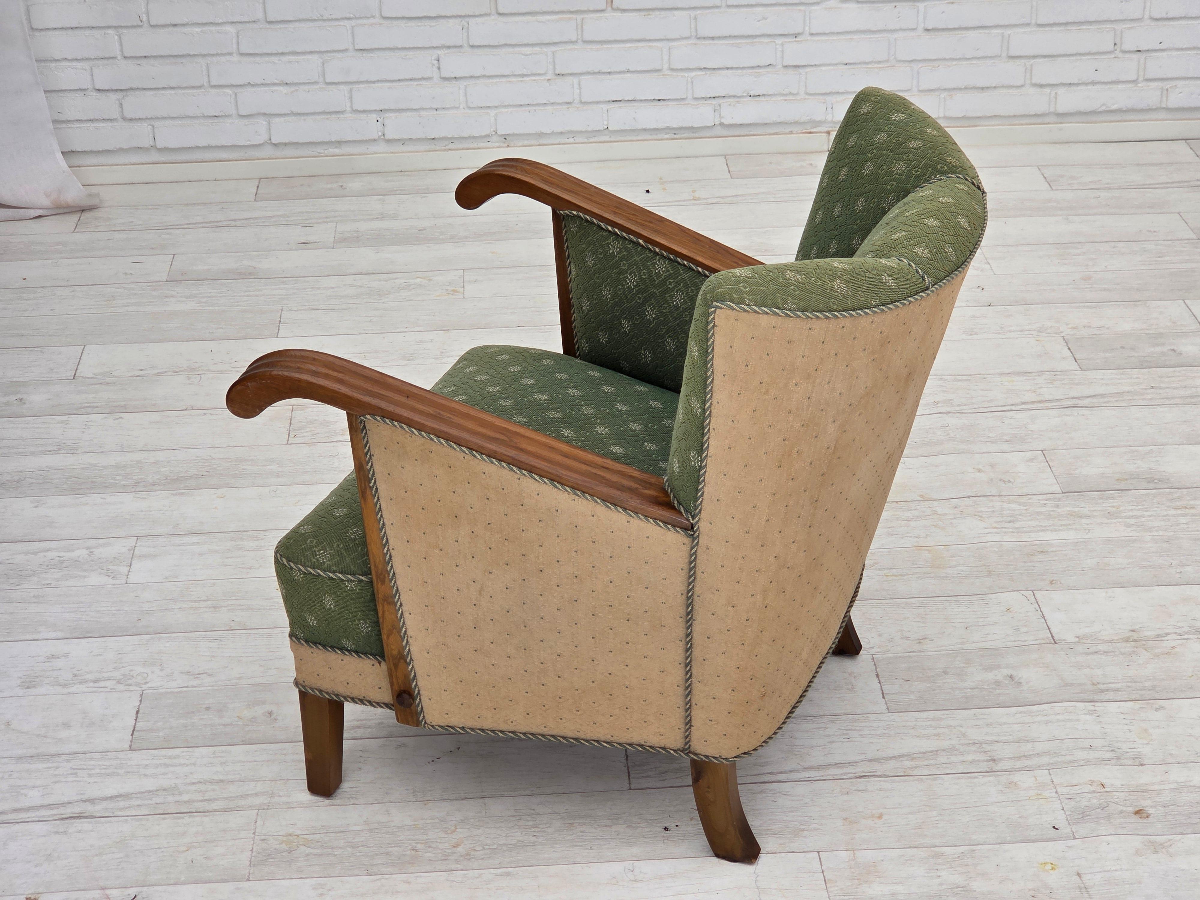 1950s, Danish armchair, original green/beige furniture wool fabric, oak wood. For Sale 8