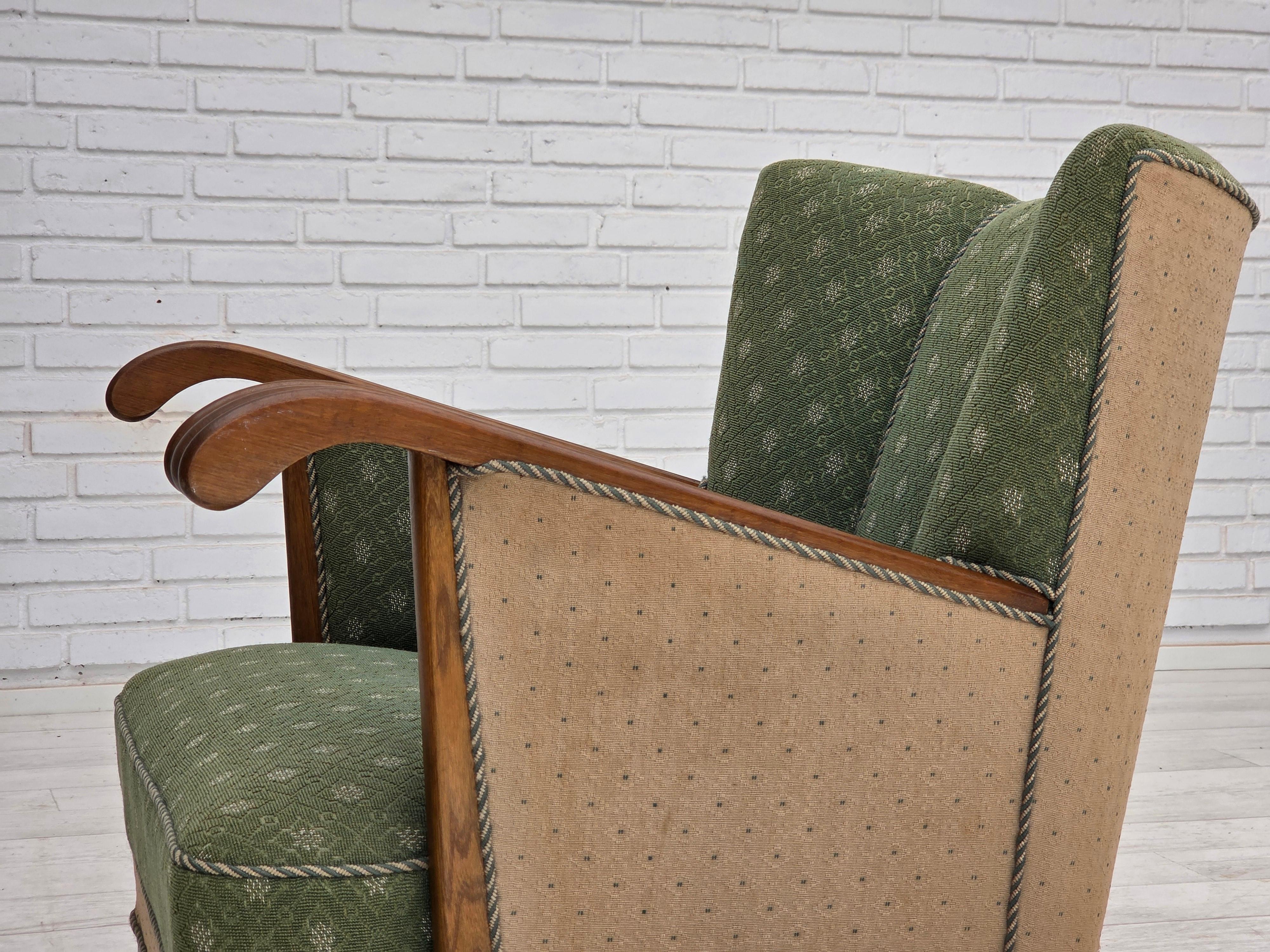 1950s, Danish armchair, original green/beige furniture wool fabric, oak wood. For Sale 10