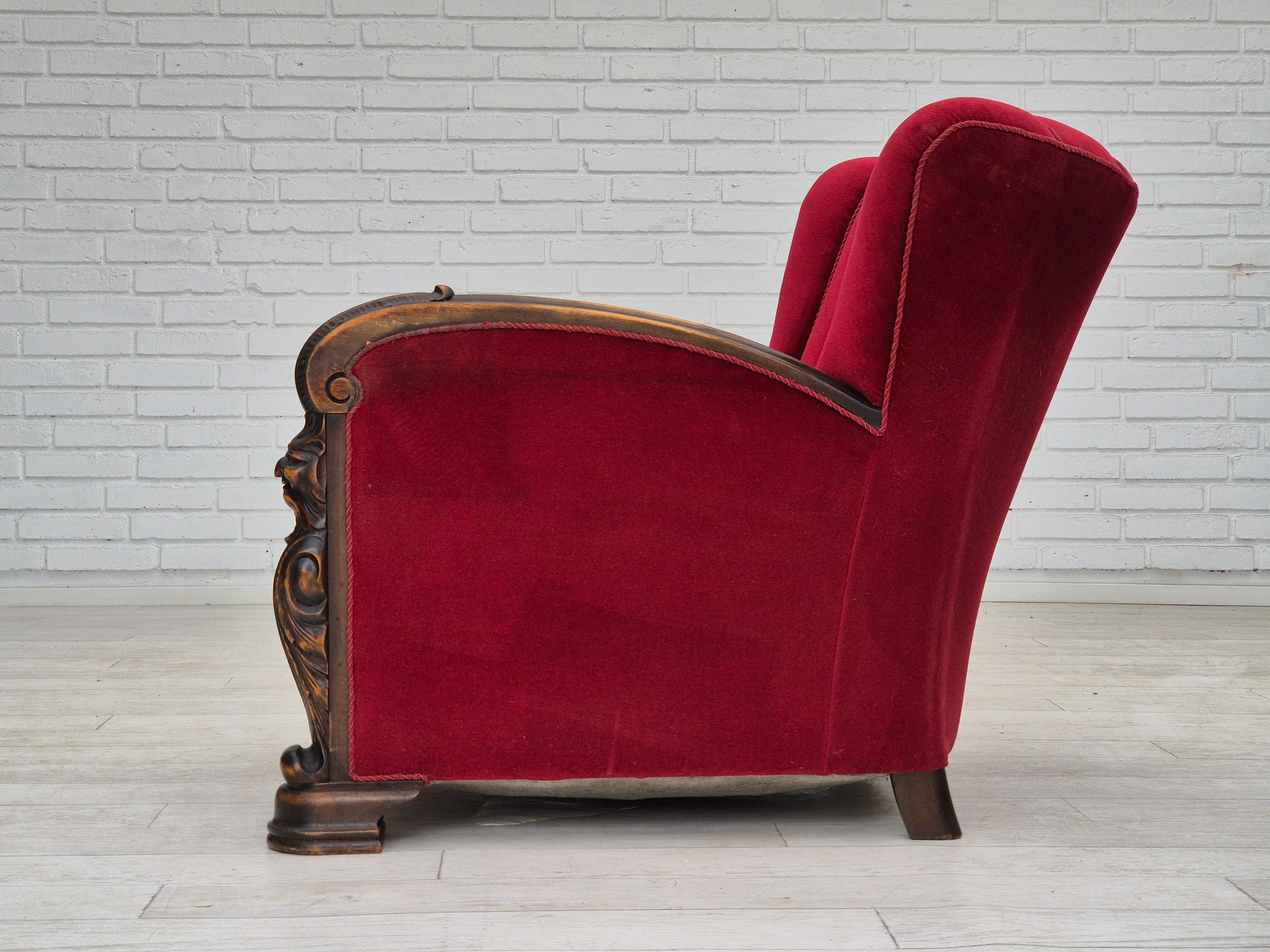 Años 50, sillón danés con reposapiés, muebles de terciopelo, madera de fresno. en venta 10