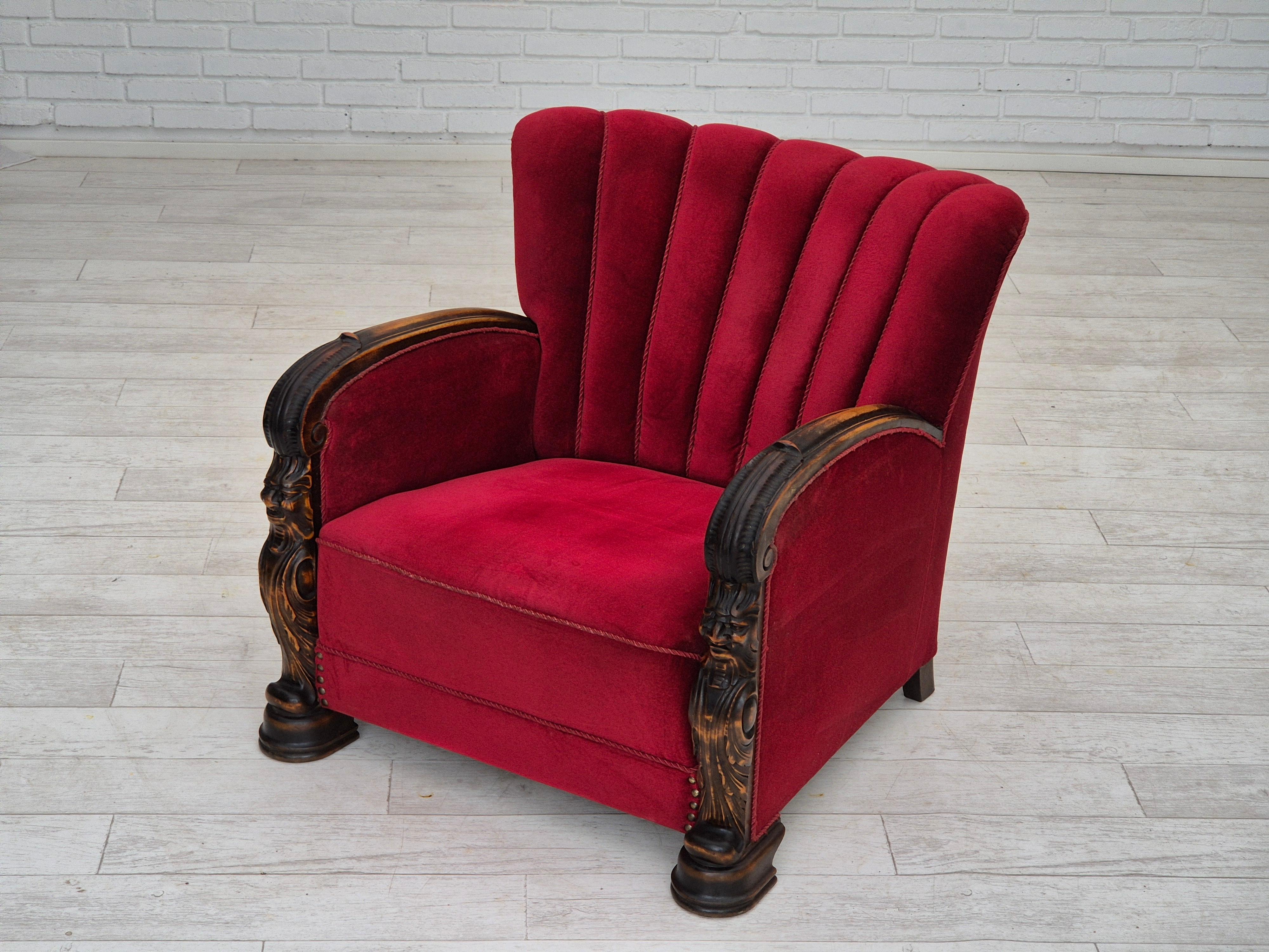 Años 50, sillón danés con reposapiés, muebles de terciopelo, madera de fresno. en venta 11