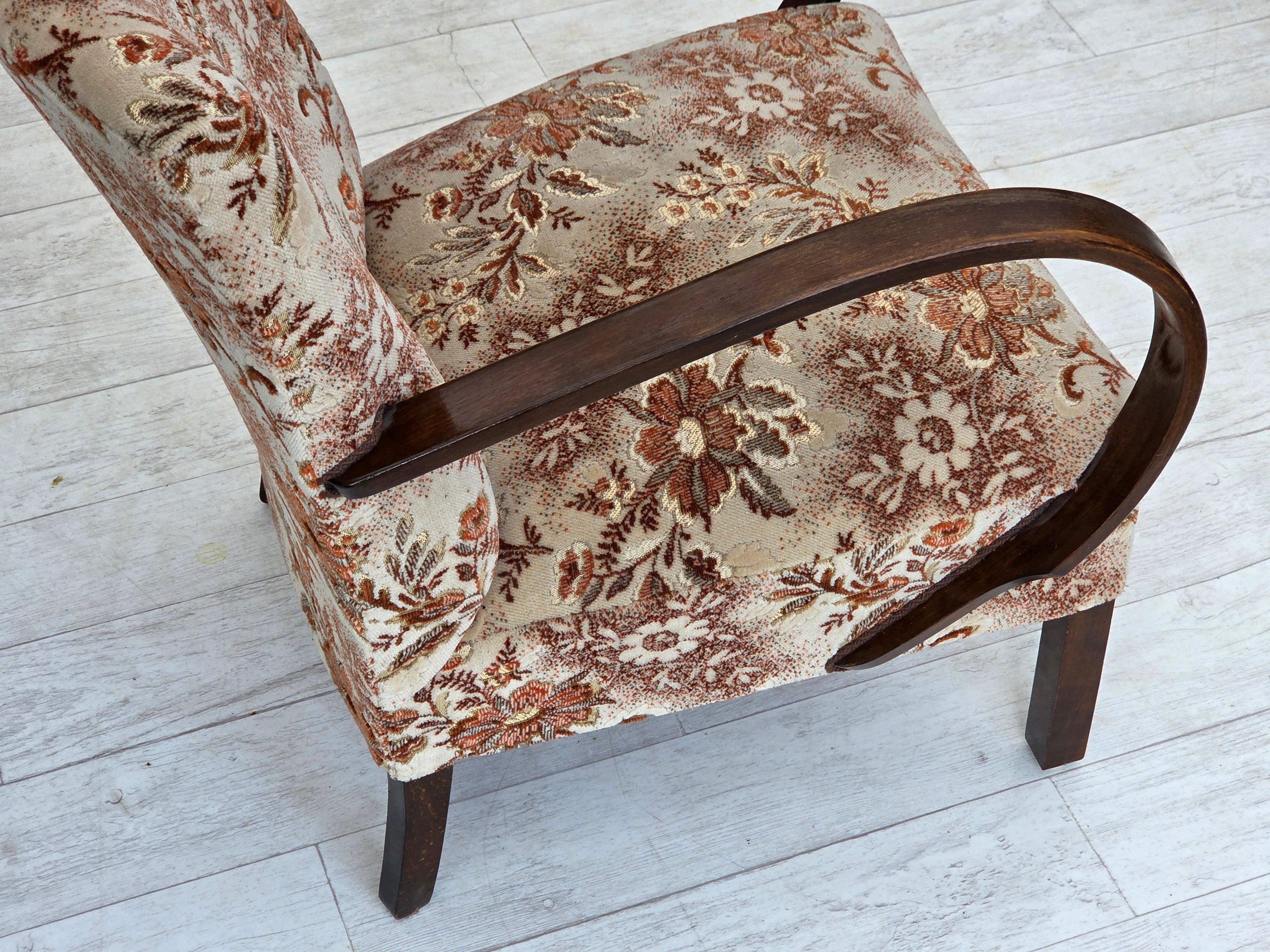 1950er Jahre, dänischer Artdeco-Sessel, Veloursmöbel, Buchenholz, neu gepolstert. im Angebot 3