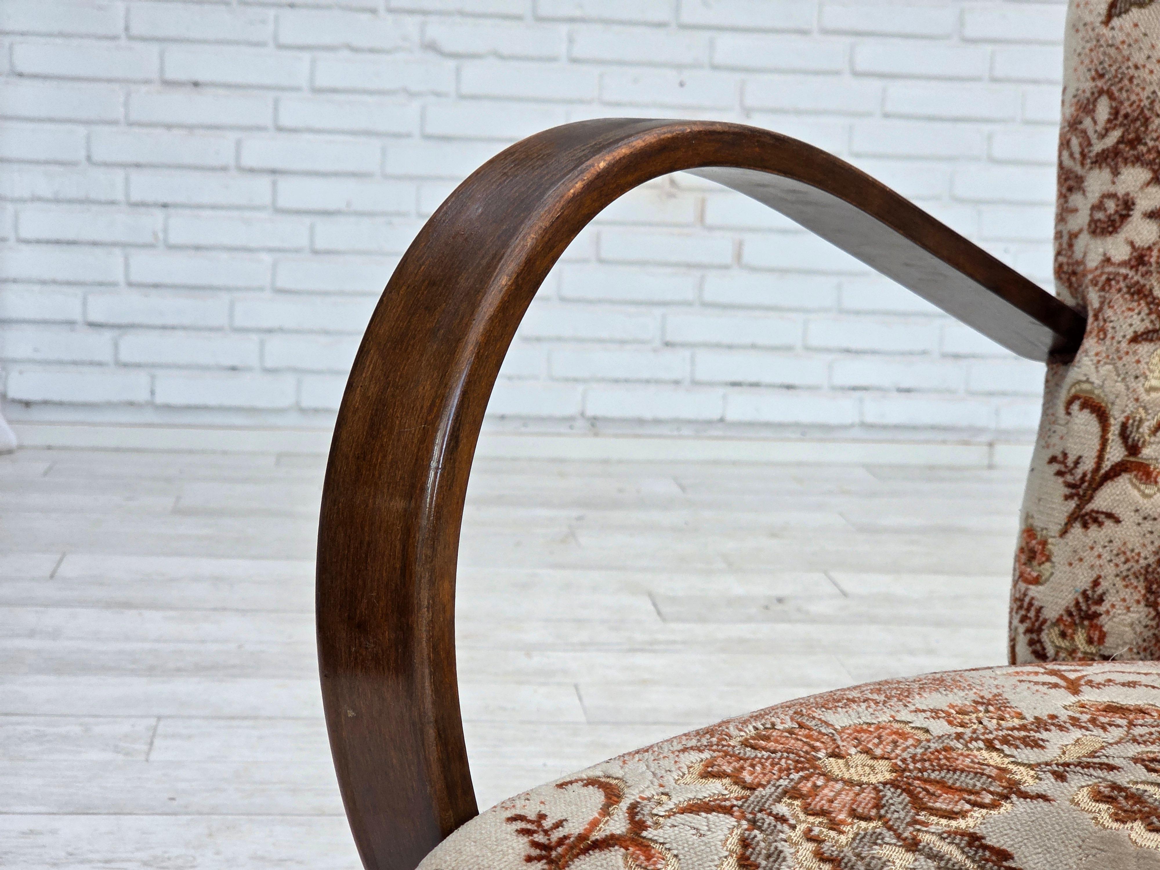 1950er Jahre, dänischer Artdeco-Sessel, Veloursmöbel, Buchenholz, neu gepolstert. im Angebot 10