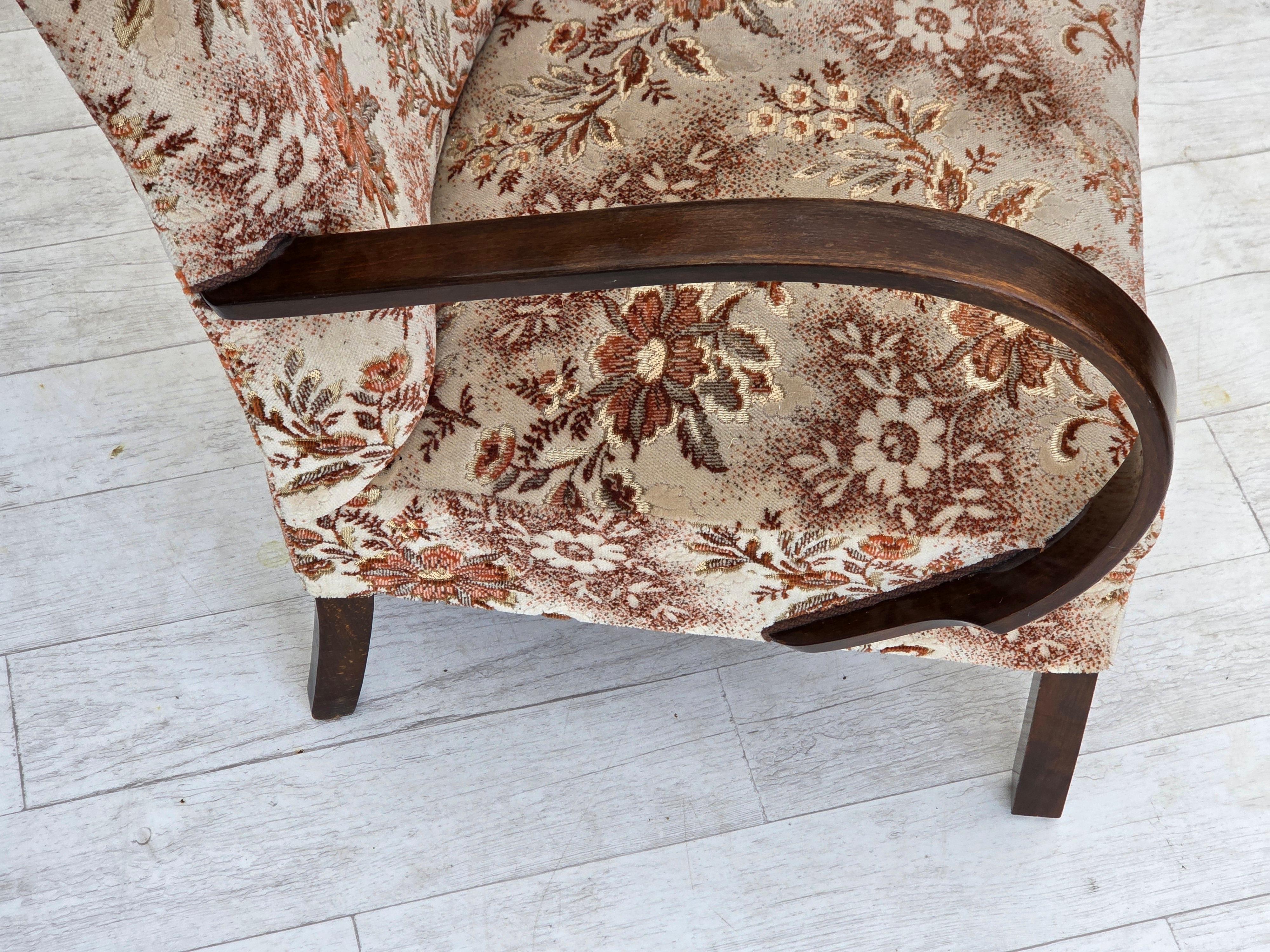 1950er Jahre, dänischer Artdeco-Sessel, Veloursmöbel, Buchenholz, neu gepolstert. im Angebot 2