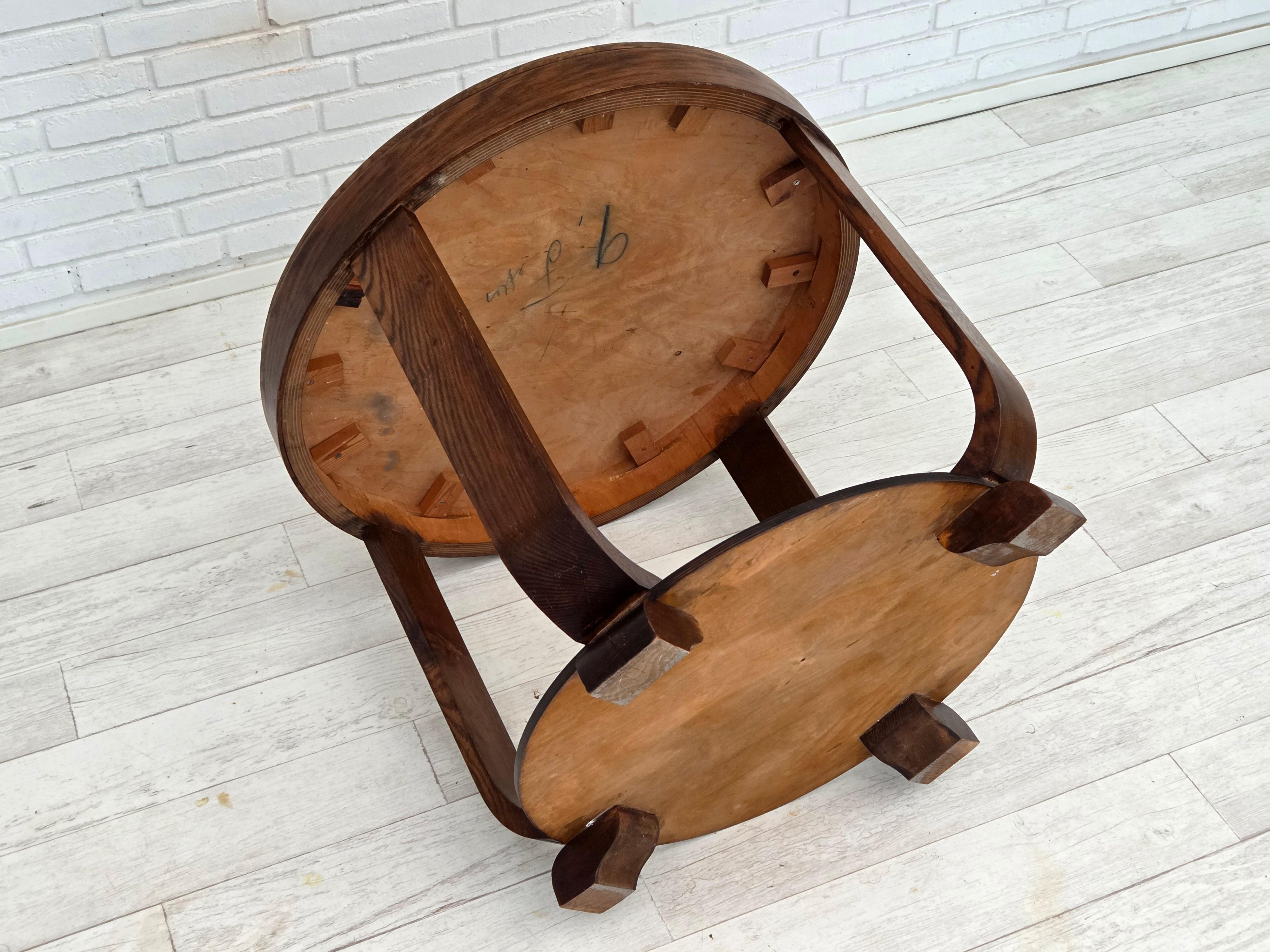 1950s, Table basse artdeco danoise avec étagère, bois de chêne. en vente 7