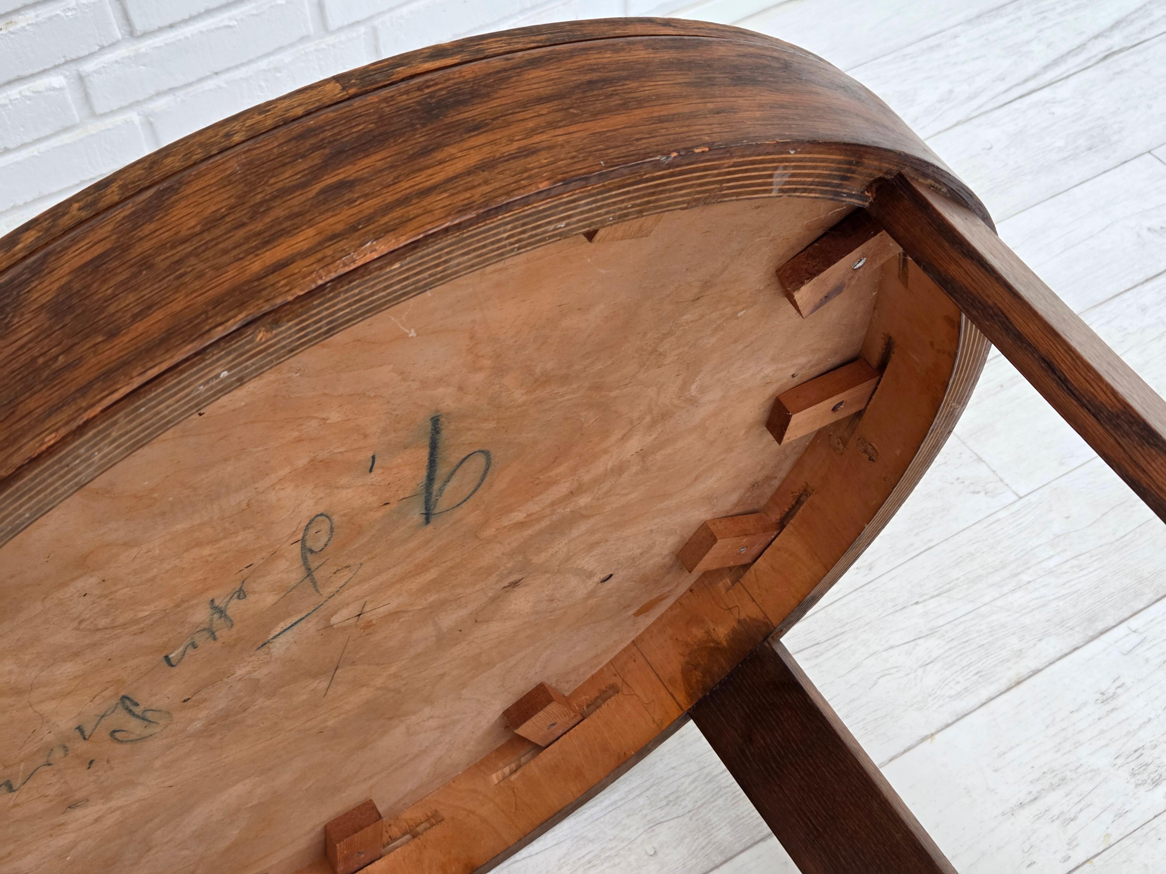 1950s, Table basse artdeco danoise avec étagère, bois de chêne. en vente 8