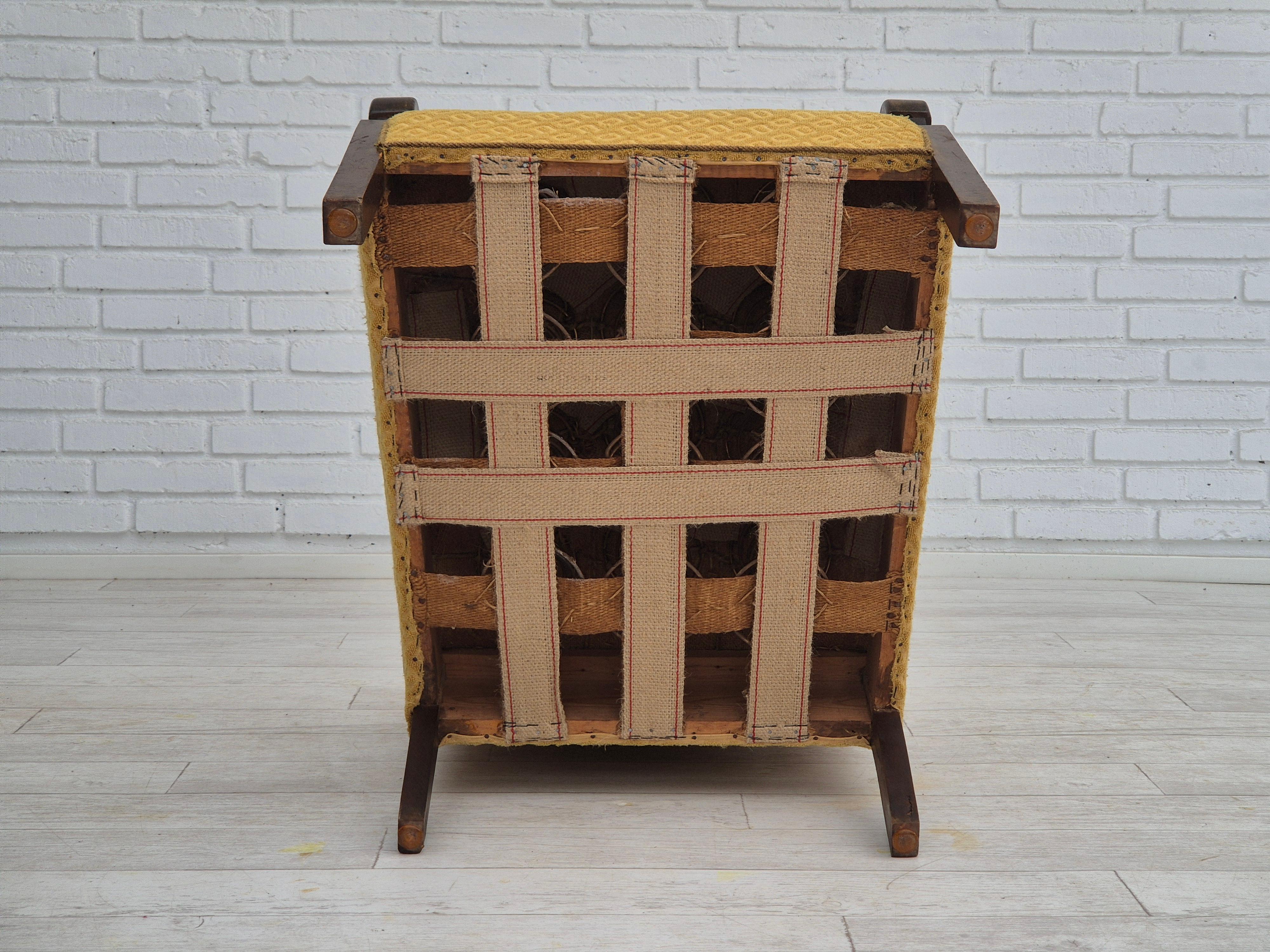 1950s, Danish design, armchair in original condition, furniture cotton/ wool. For Sale 6