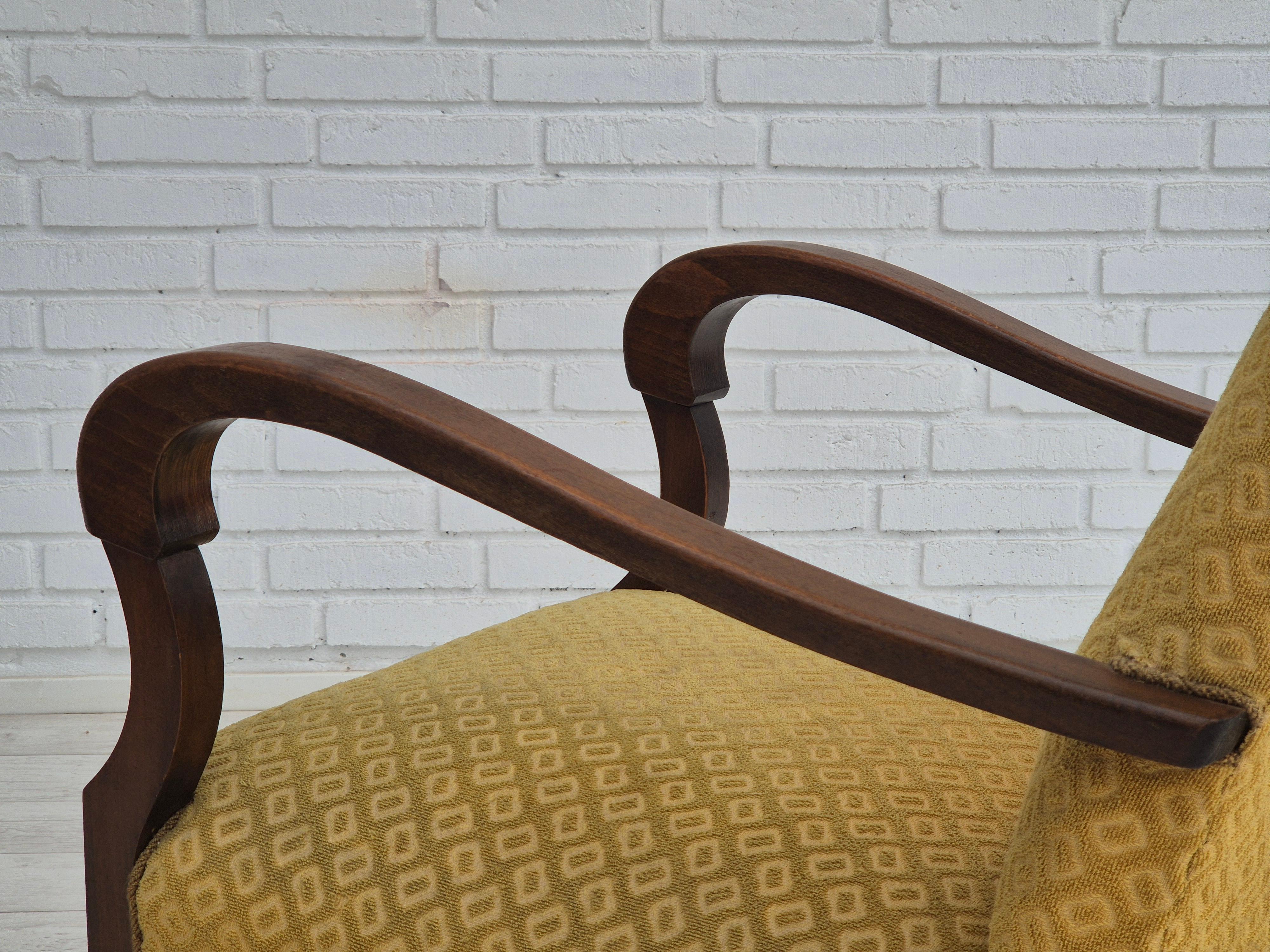 1950s, Danish design, armchair in original condition, furniture cotton/ wool. For Sale 3