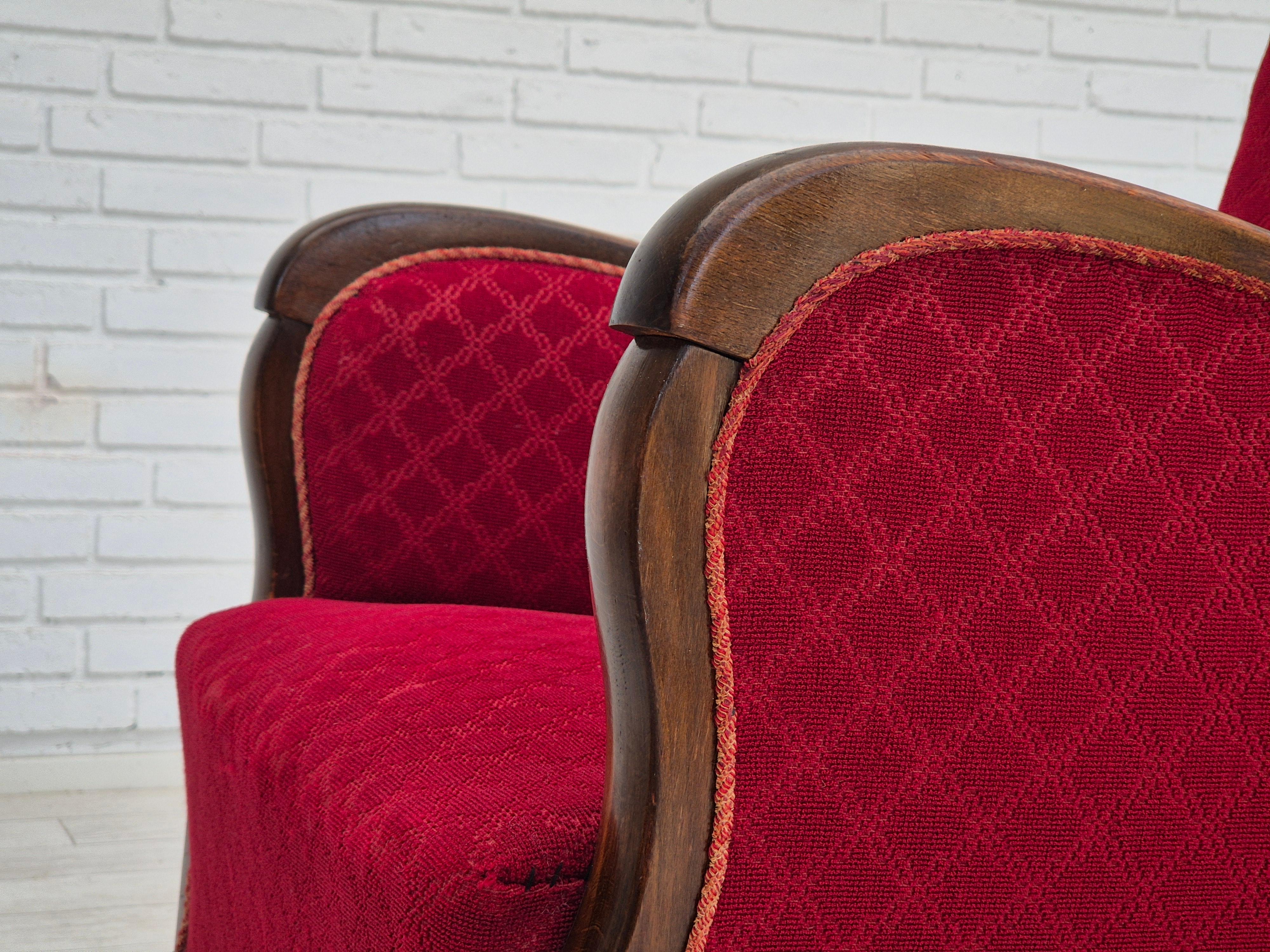 Années 50, Design/One, fauteuil, état d'origine, tissu coton-laine rouge. en vente 4