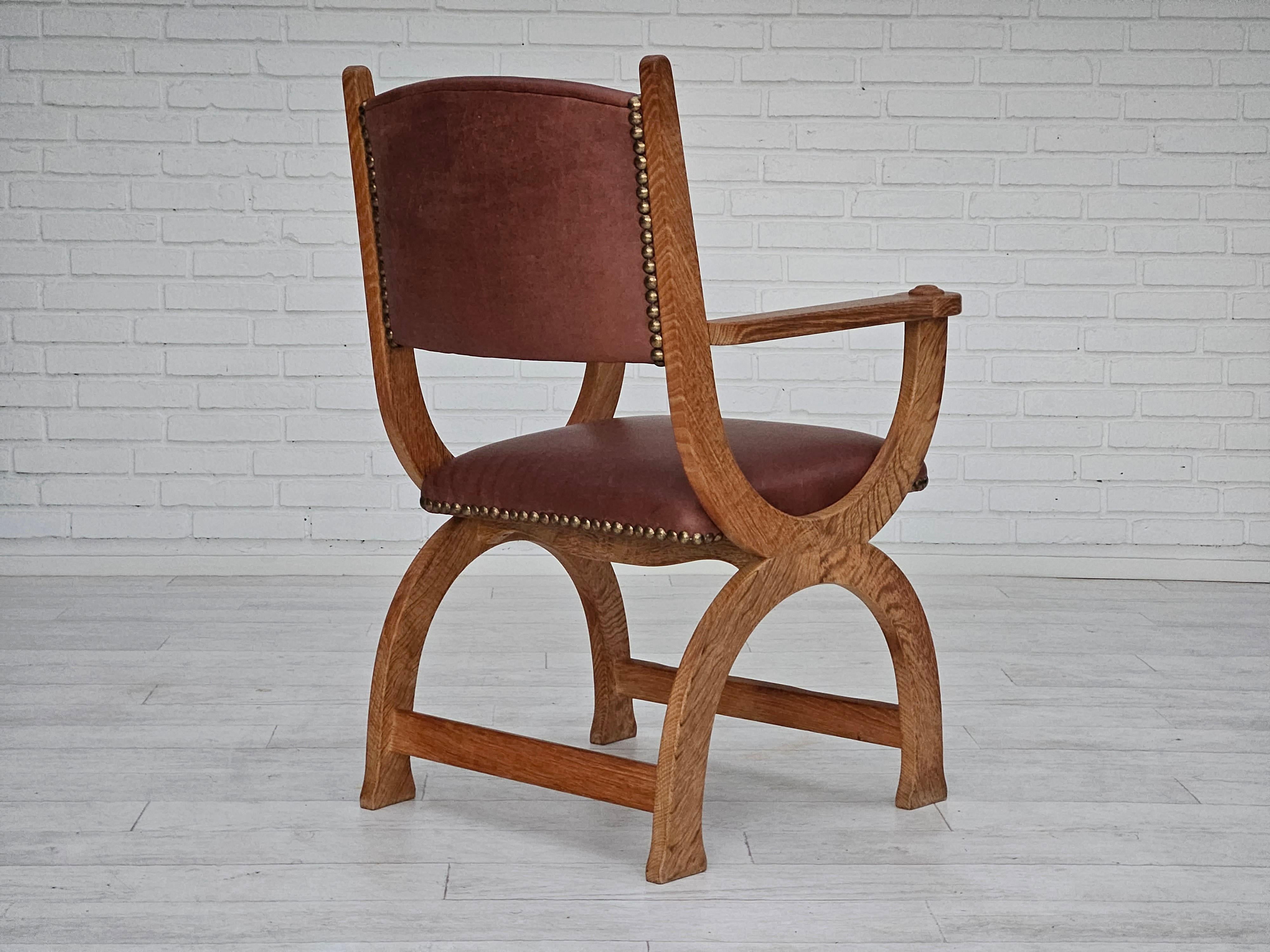 1950s, Danish design, reupholstered armchair, natural brown leather, oak wood. For Sale 4
