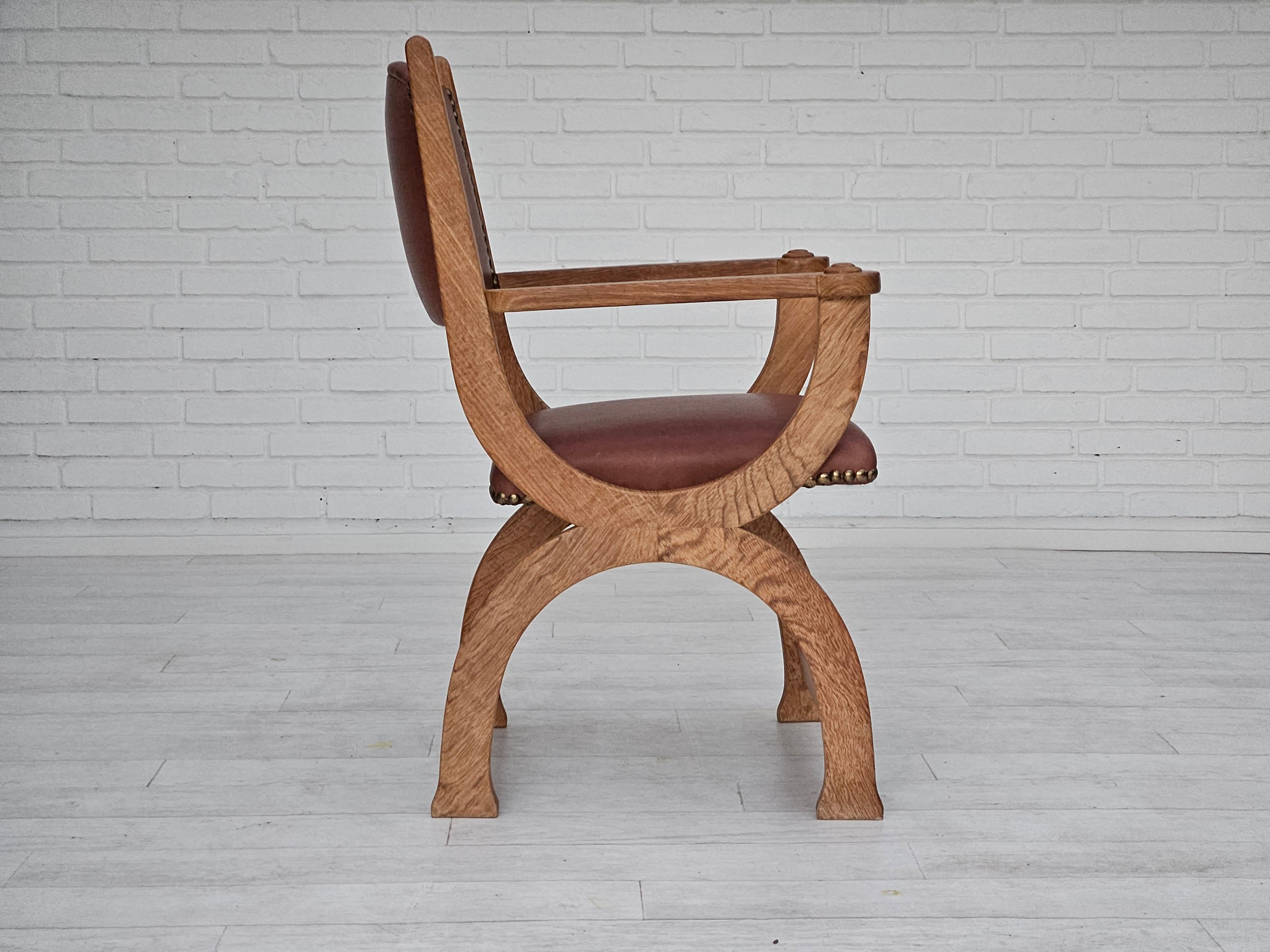1950s, Danish design, reupholstered armchair, natural brown leather, oak wood. For Sale 2