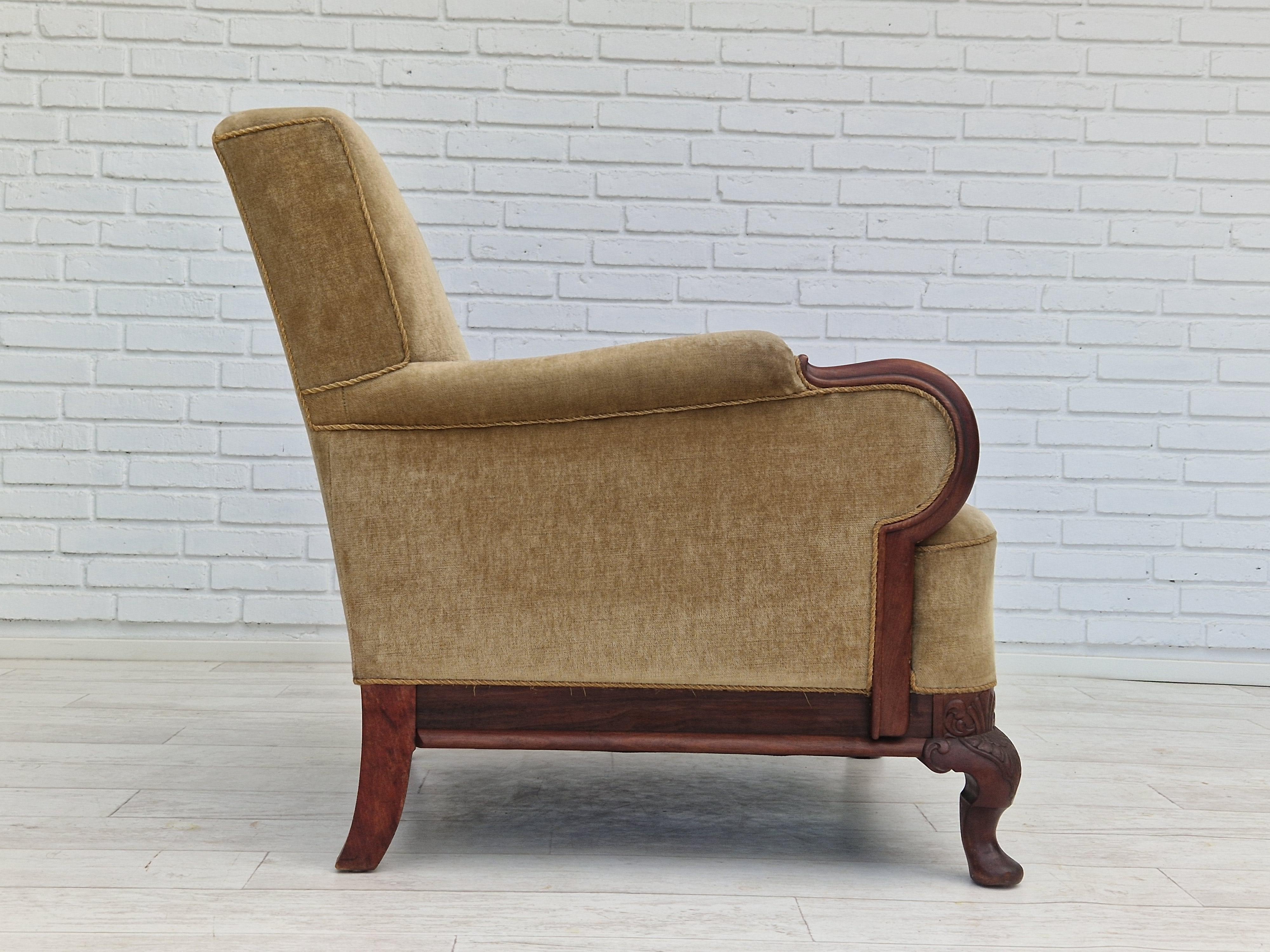 1950s, Danish Design, Set of Armchairs, Teak Wood, Velour, Original Condition For Sale 4