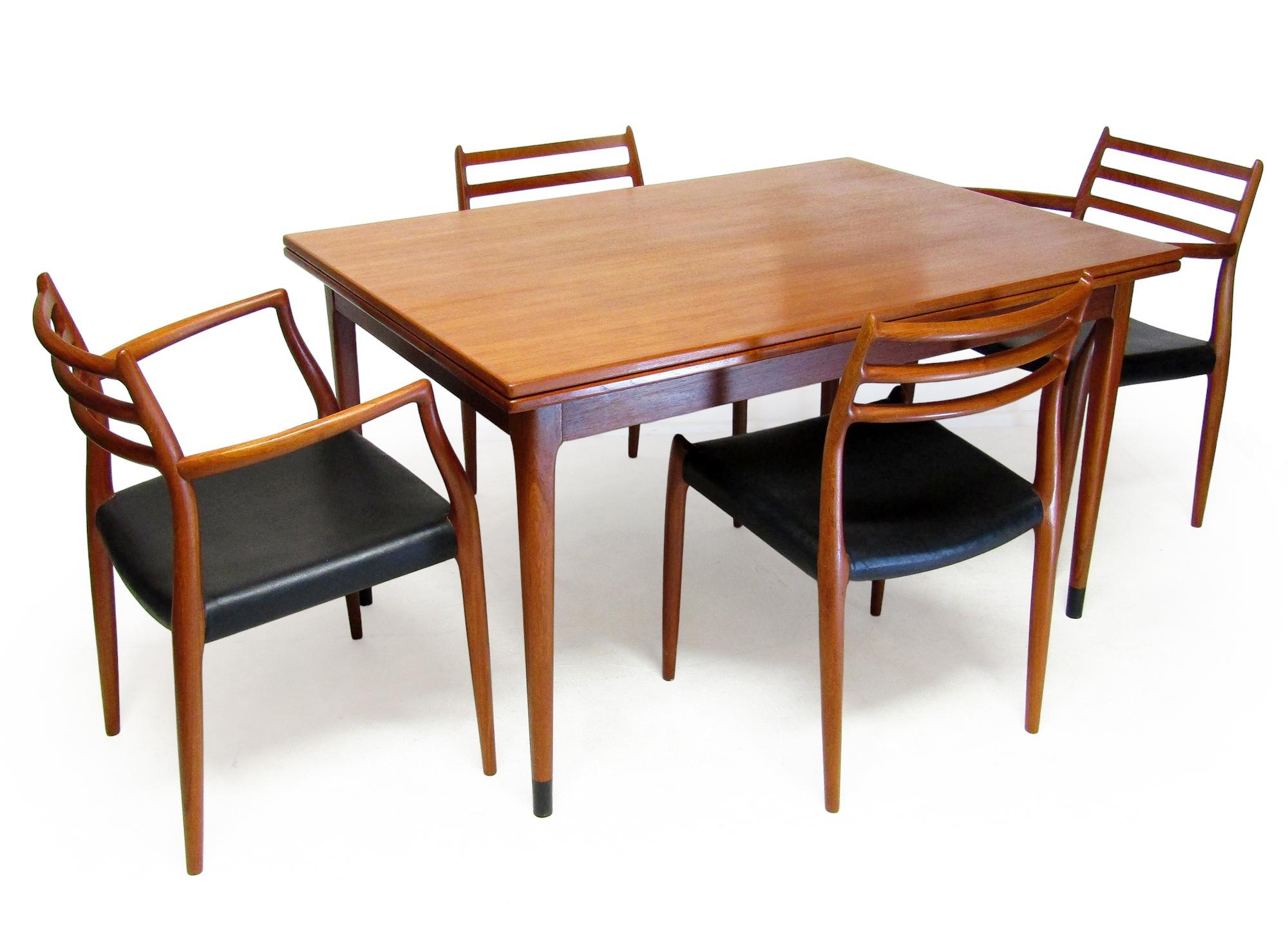 1950s Danish Extending 