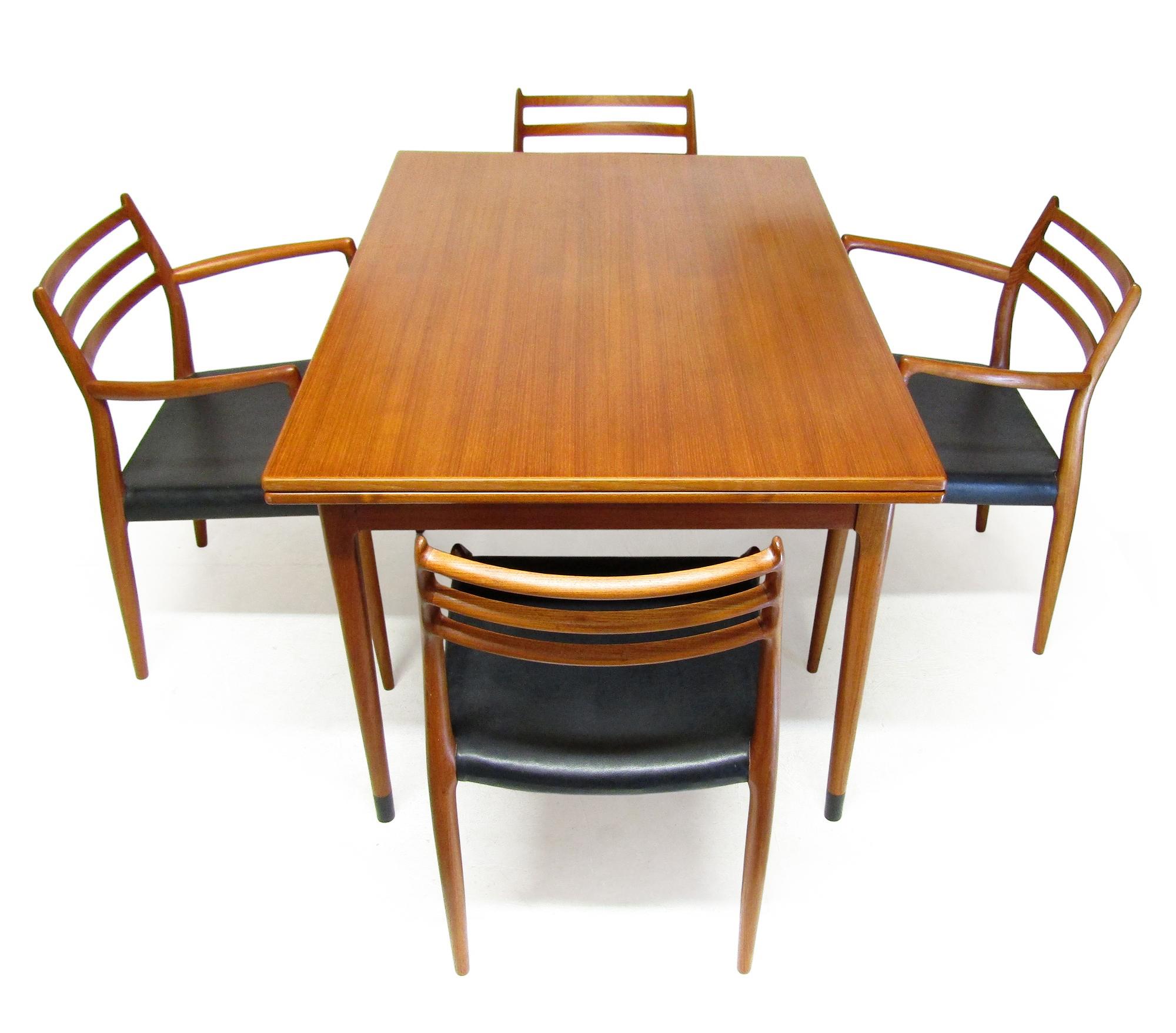 1950s Danish Extending 