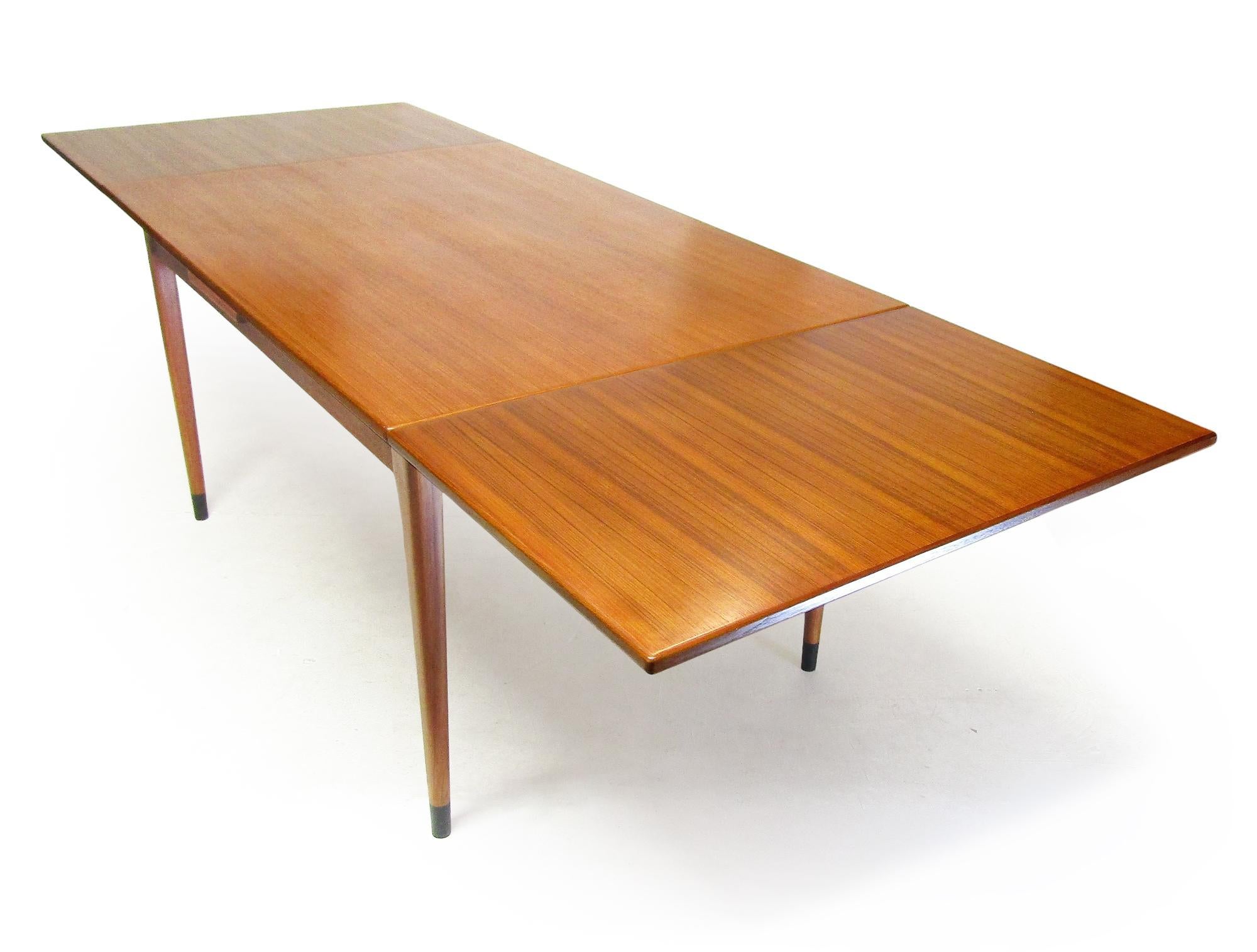 1950s Danish Extending 