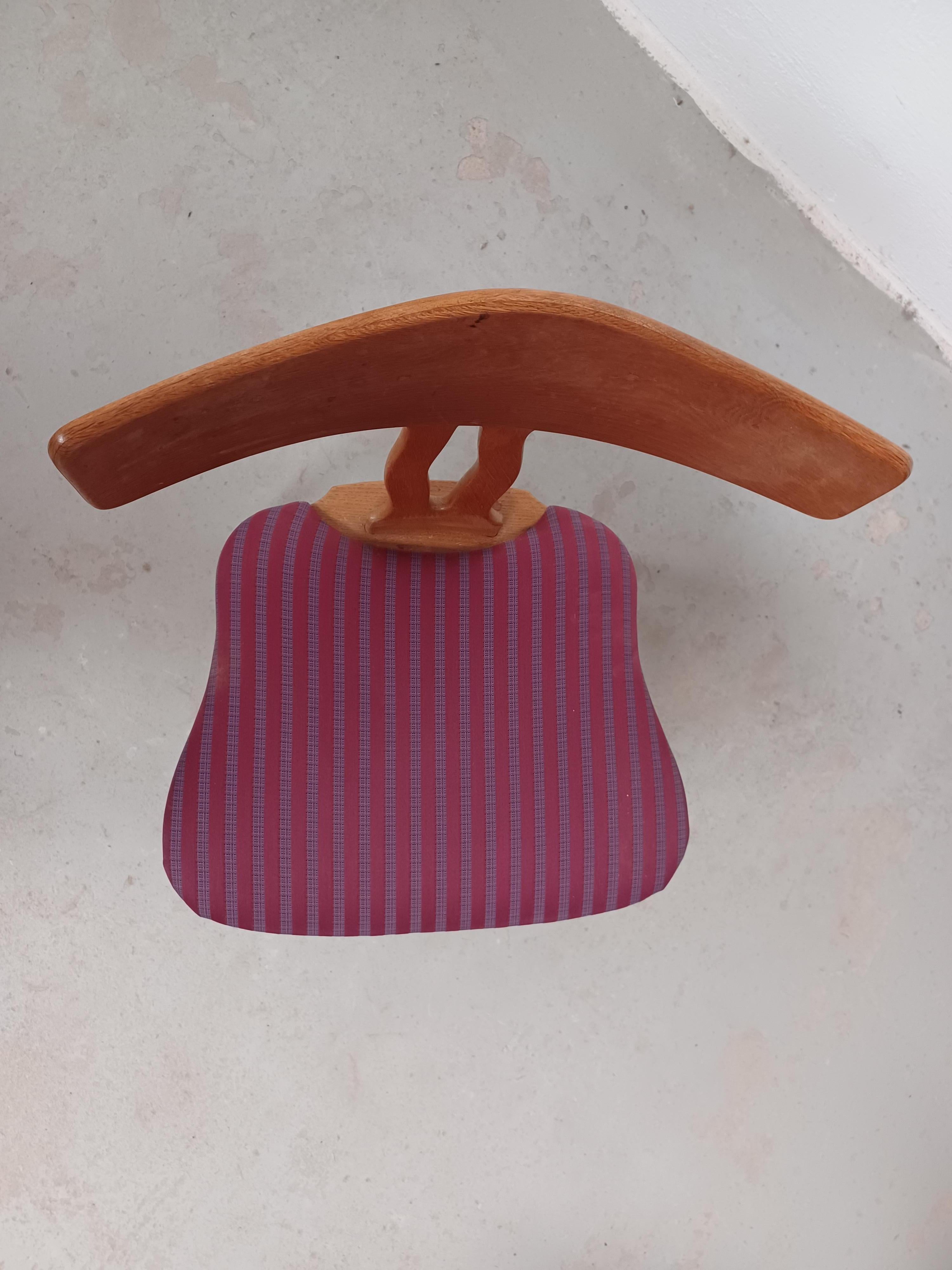 1950er Jahre Dänische Henning Kjærnulf Esszimmerstühle in OAK  Nyrup Moebelfabrik im Angebot 7