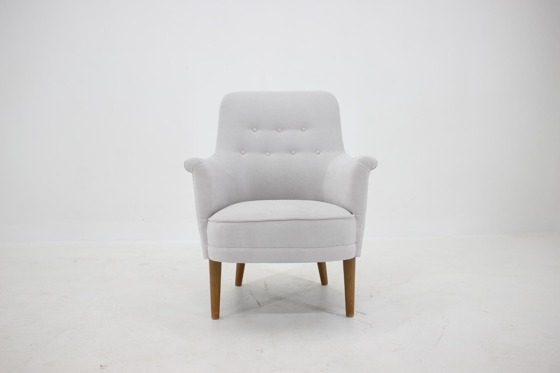 Mid-Century Modern 1950s Danish Lounge Chair For Sale