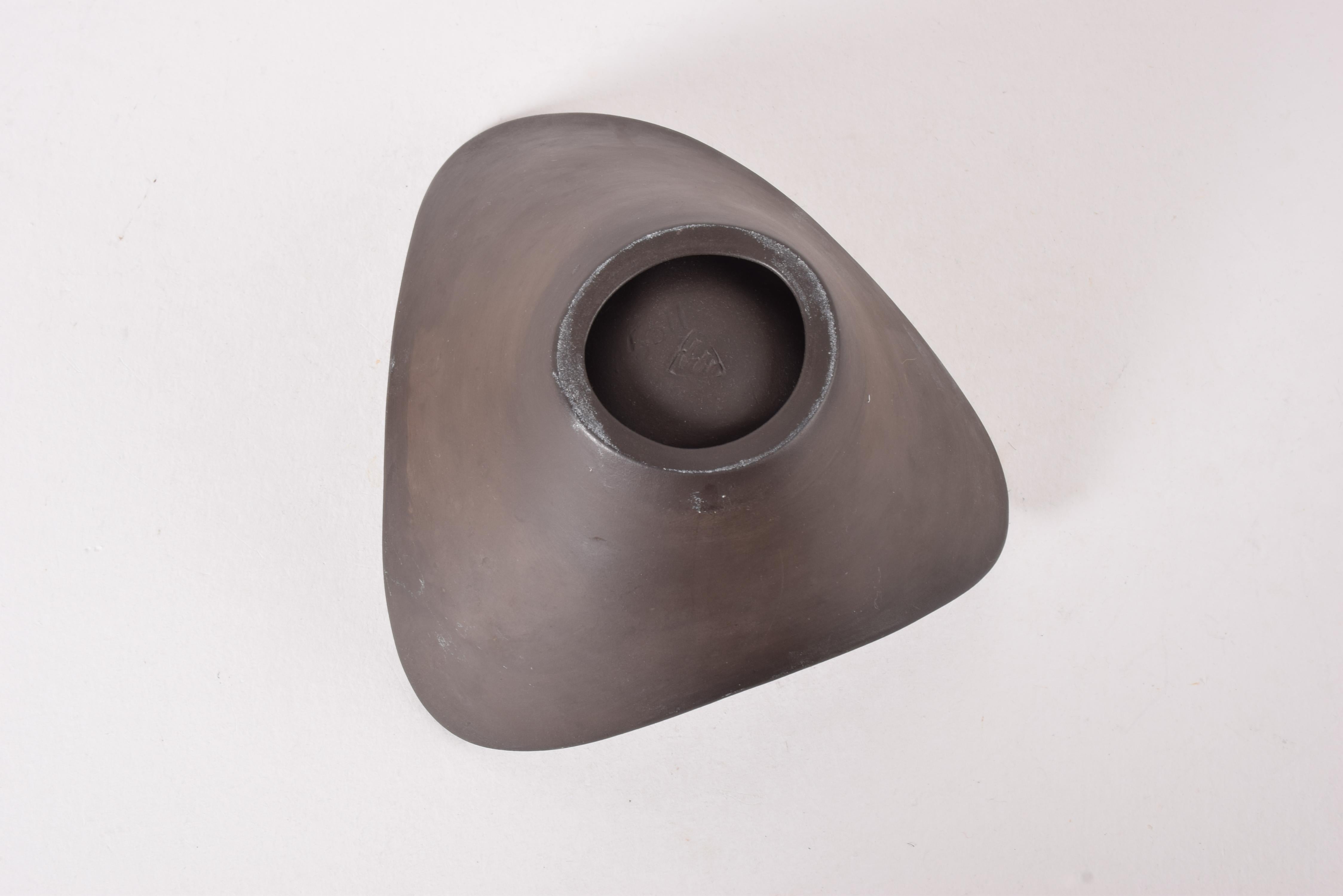 20th Century 1950s Danish Marianne Starck for MA&S Triangular Bowl Sgraffito Bird Black White For Sale