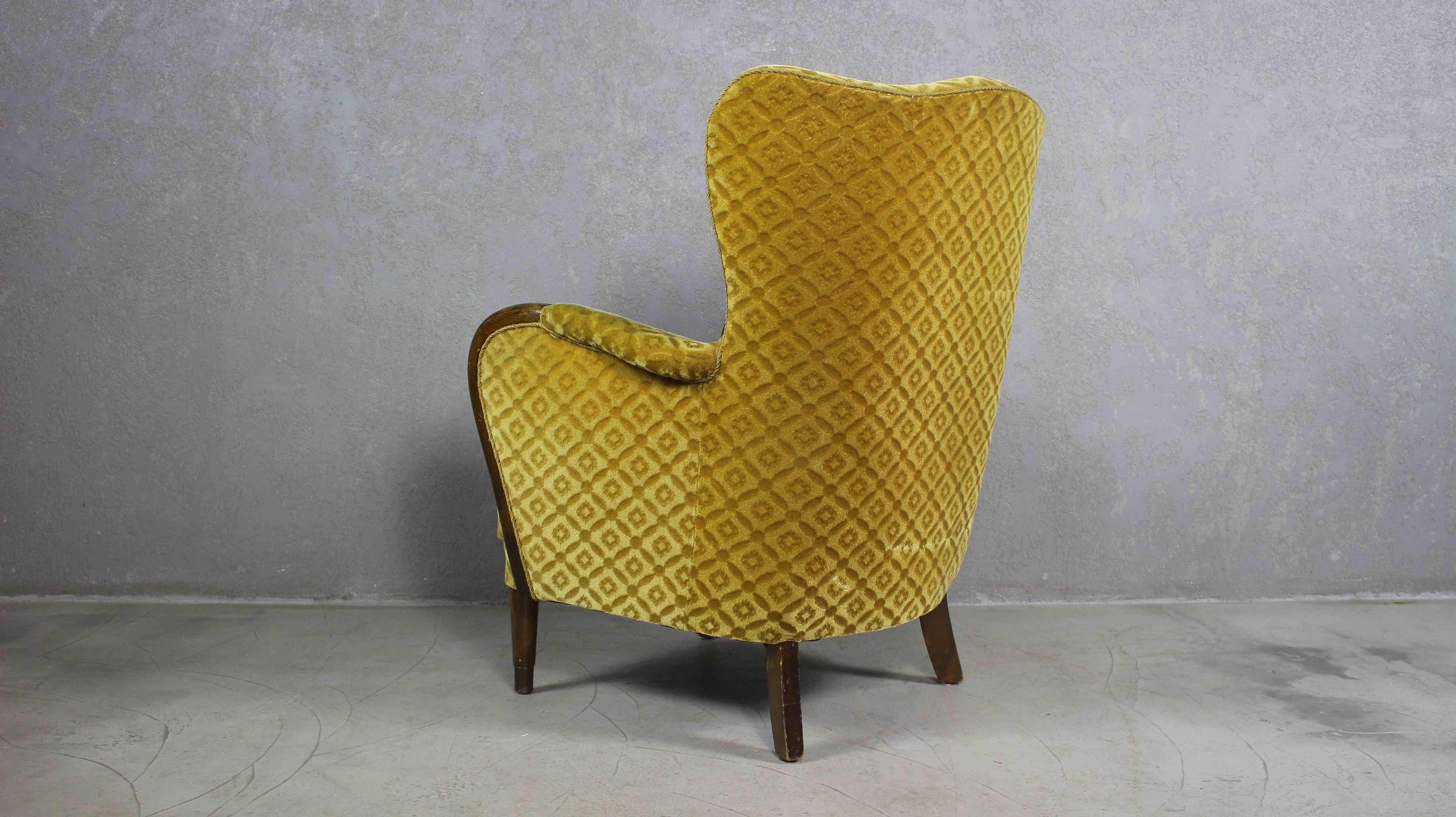 Fabric 1950s Danish Mid Century Chair For Sale
