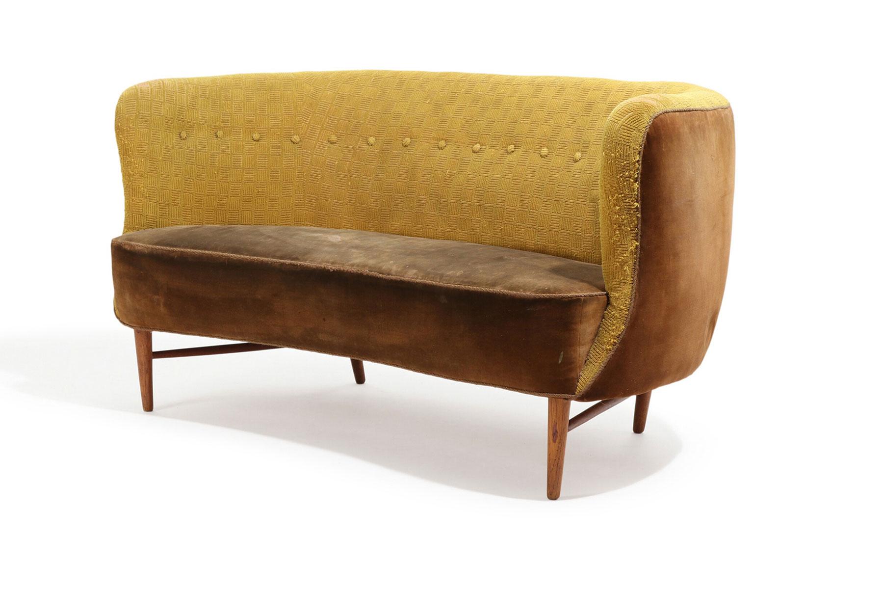 1950s Danish Modern Curved Banana Sofa in Canary Wool In Fair Condition In Berkeley, CA