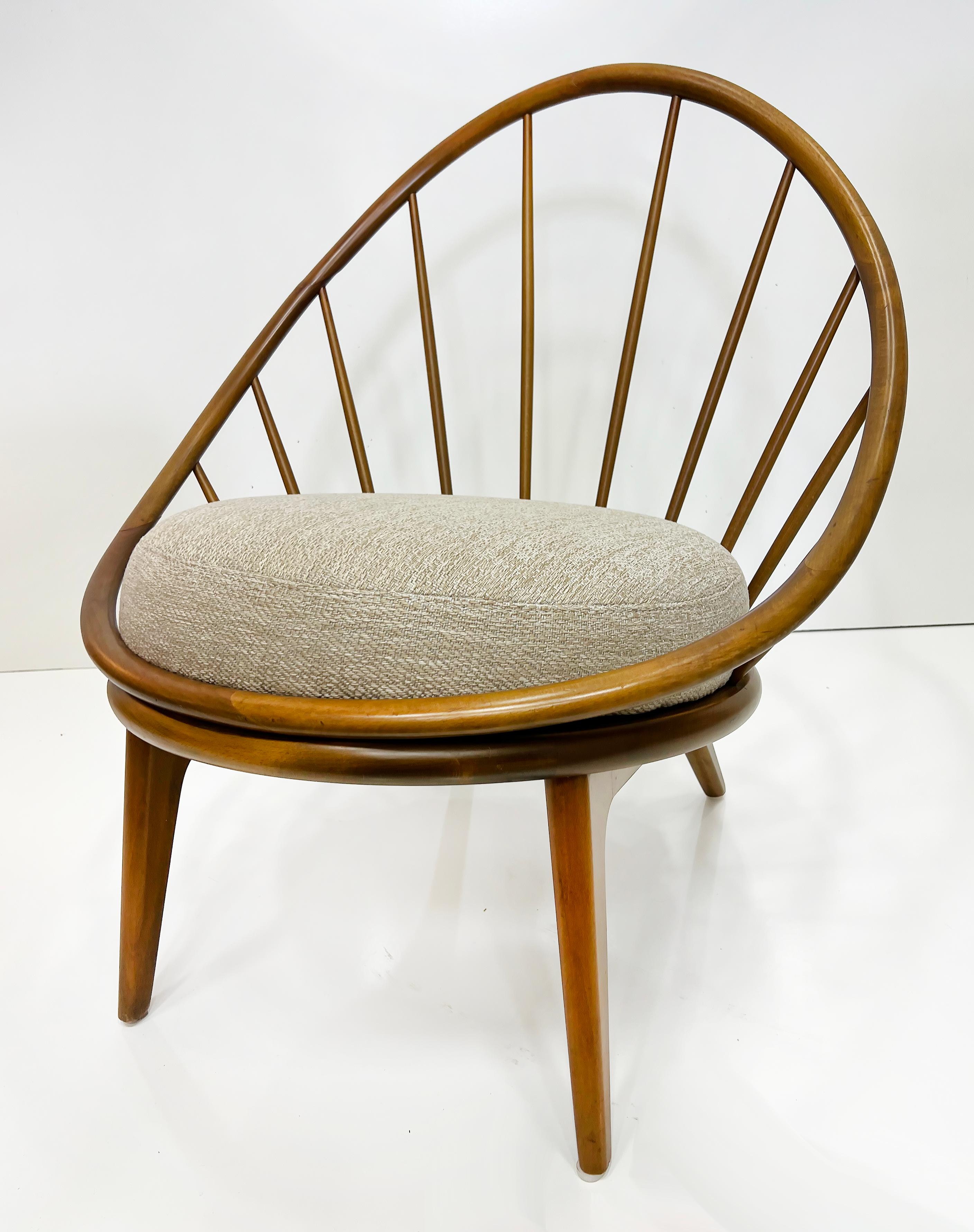 Dänischer moderner Ib Kofod Larsen für Selig Creolenstuhl, 1950er Jahre, neu mit Sitzkissen, Ib Kofod Larsen (Mitte des 20. Jahrhunderts) im Angebot
