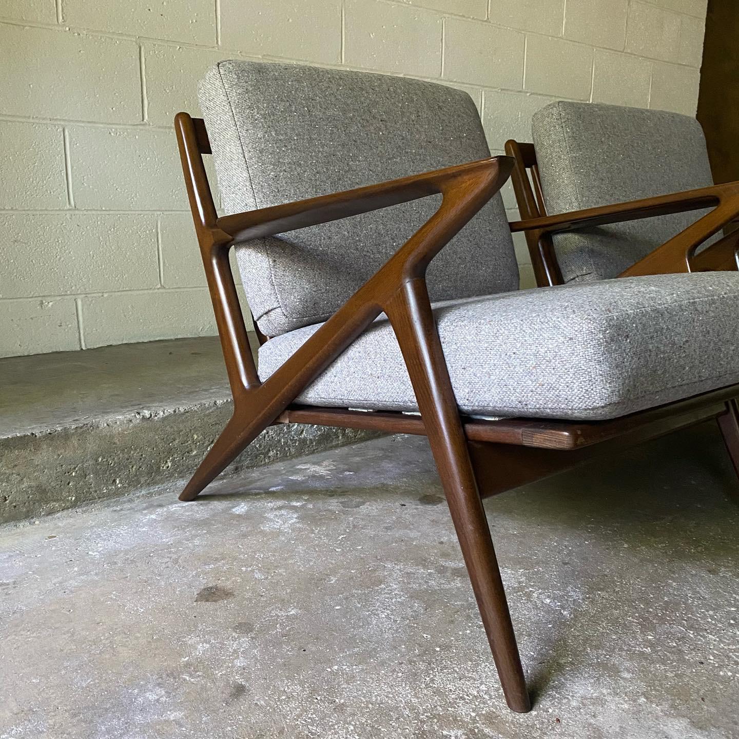 1950’s Danish Modern Pair of Poul Jensen for Selig Z Chairs 2