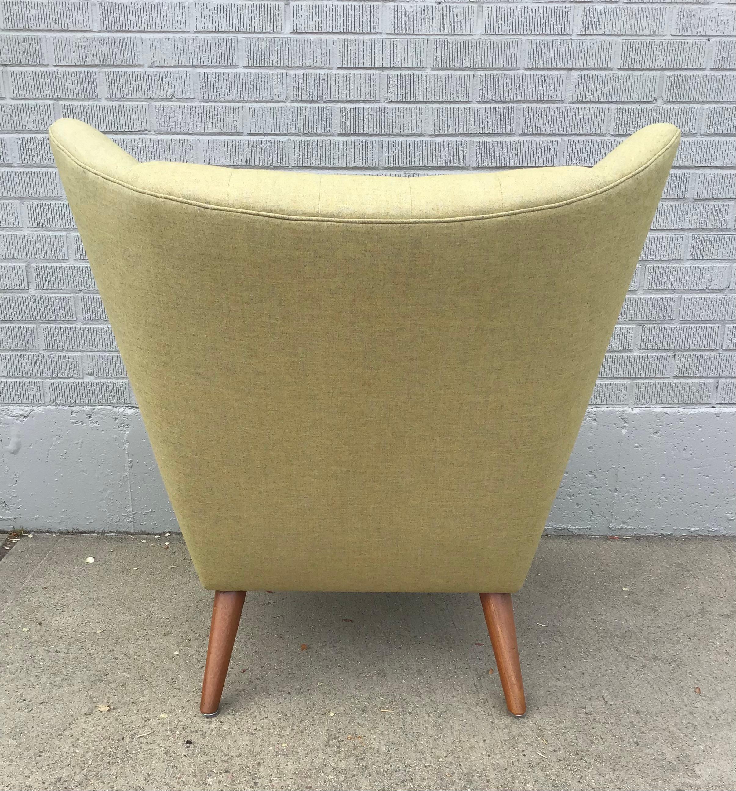 1950s Danish Modern Teak Paw Wingback Armchair in Tweed Fabric 2