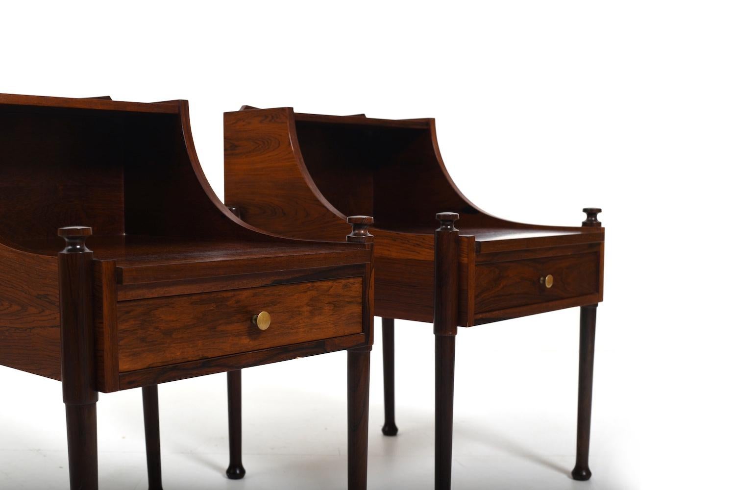 Scandinavo moderno Comodini danesi degli anni '50 in vendita