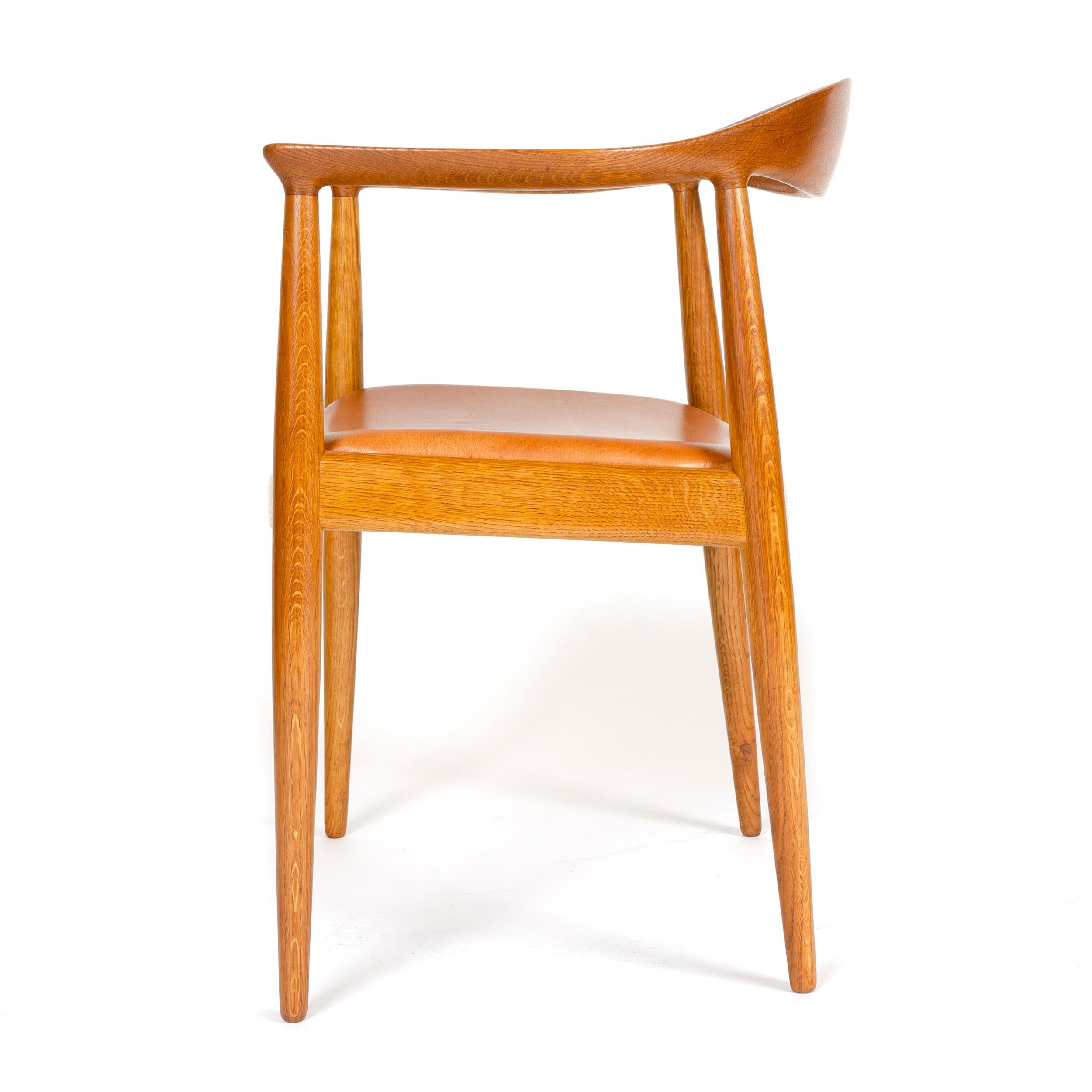 1950s Danish Oak Round Chair by Hans J. Wegner for Johannes Hansen In Good Condition In Sagaponack, NY