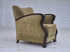 Anni '50, poltrona relax danese, velluto verde da arredamento, legno di faggio.