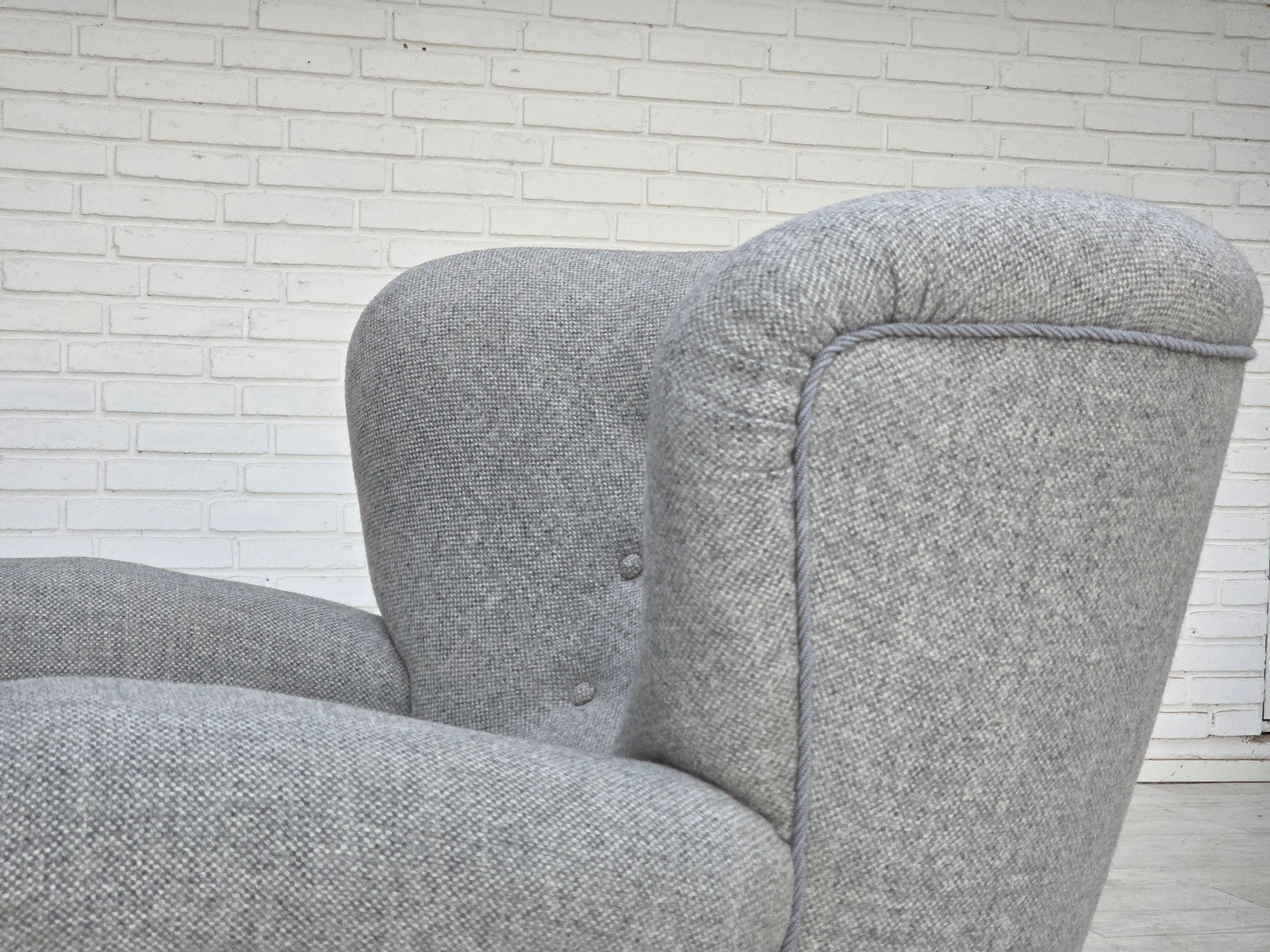 1950er Jahre, dänischer Relaxsessel von Fritz Hansen, Modell 1518, Möbelwollstoff. im Angebot 8