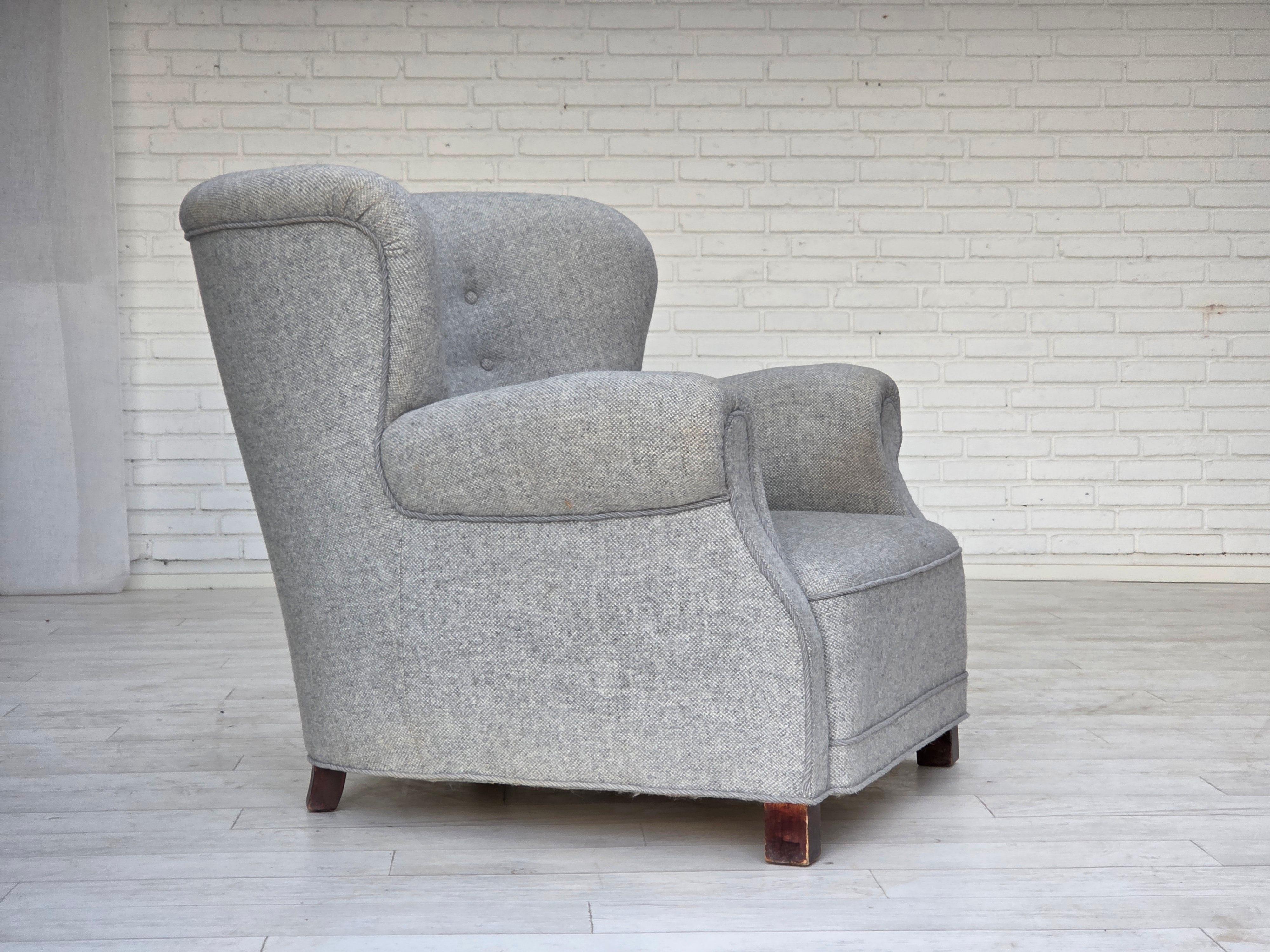1950er Jahre, dänischer Relaxsessel von Fritz Hansen, Modell 1518, Möbelwollstoff. im Angebot 11
