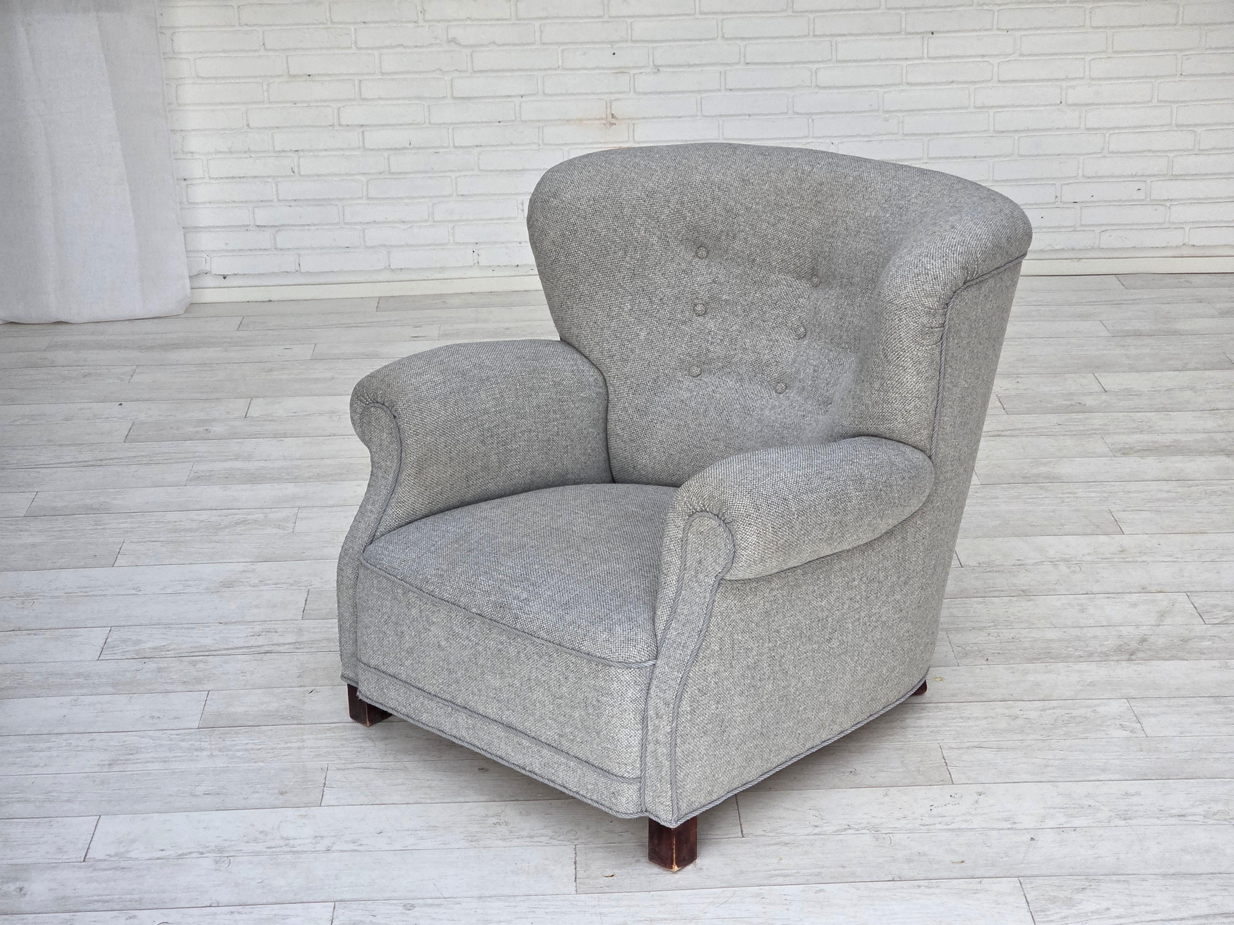 1950er Jahre, dänischer Relaxsessel von Fritz Hansen, Modell 1518, Möbelwollstoff. im Angebot 2