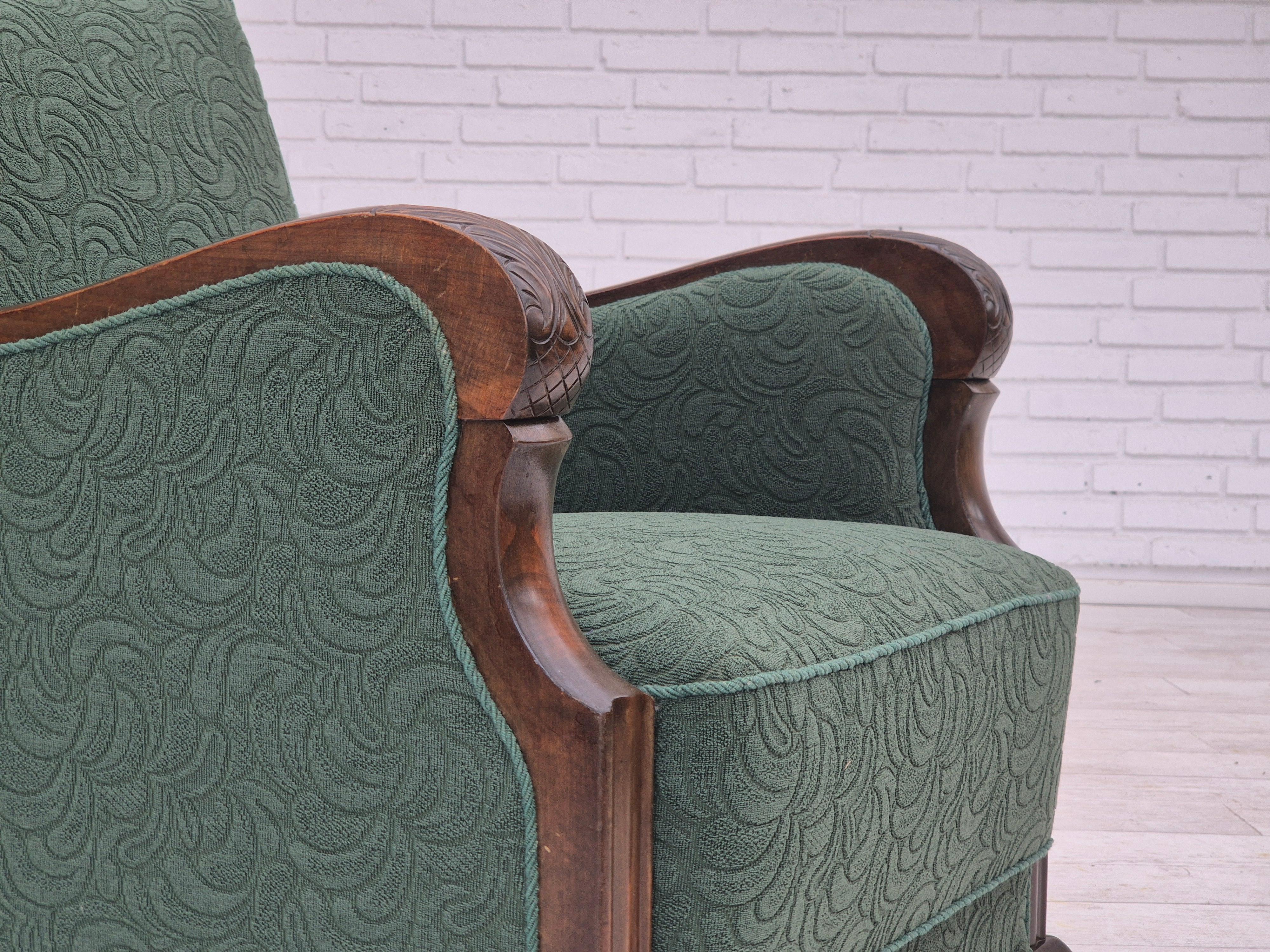 1950s, Danish relax chair, green furniture blend wool fabric, beech wood. For Sale 5